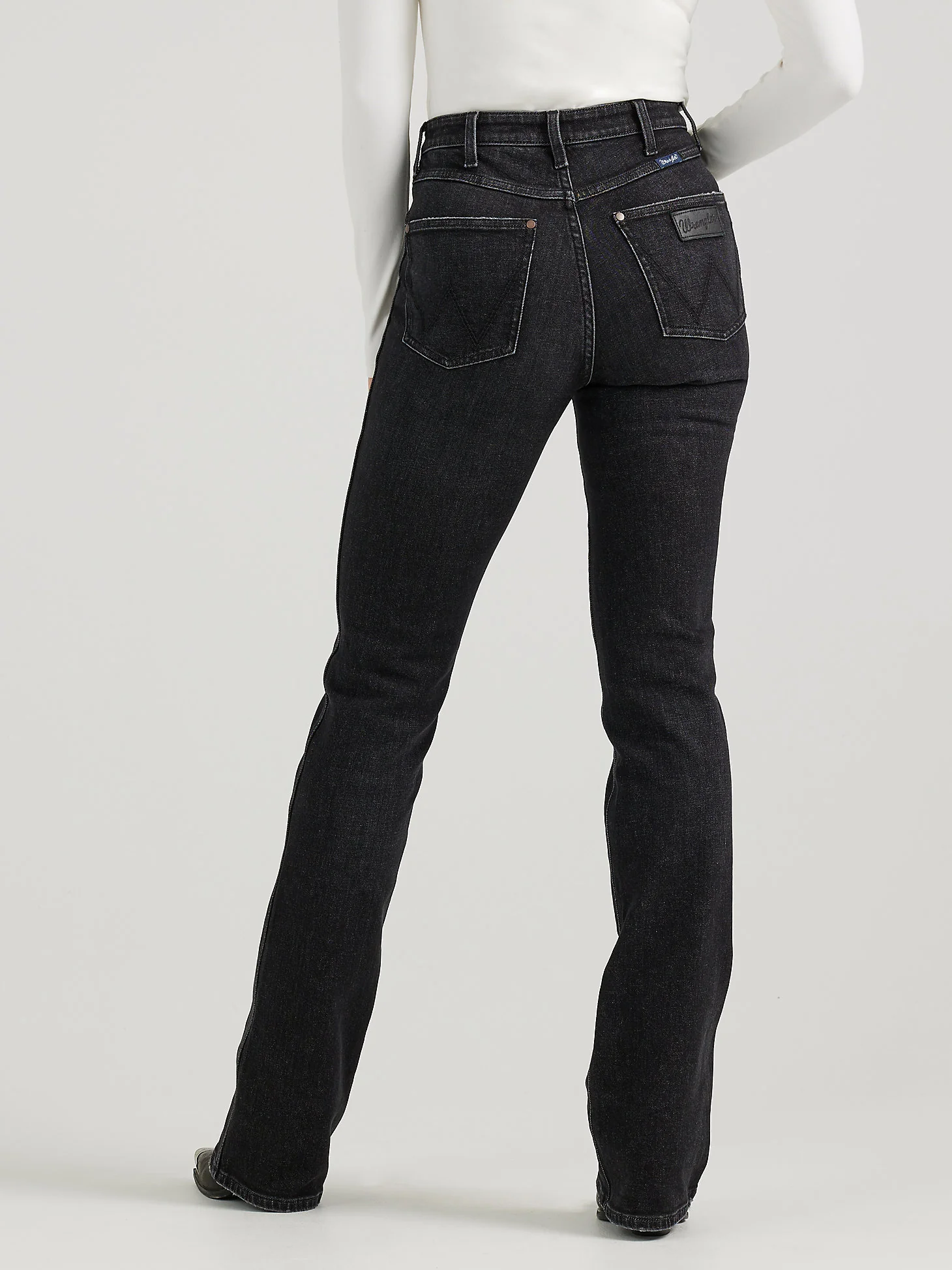 Wrangler Autumn Midnight Bootcut - Image 6