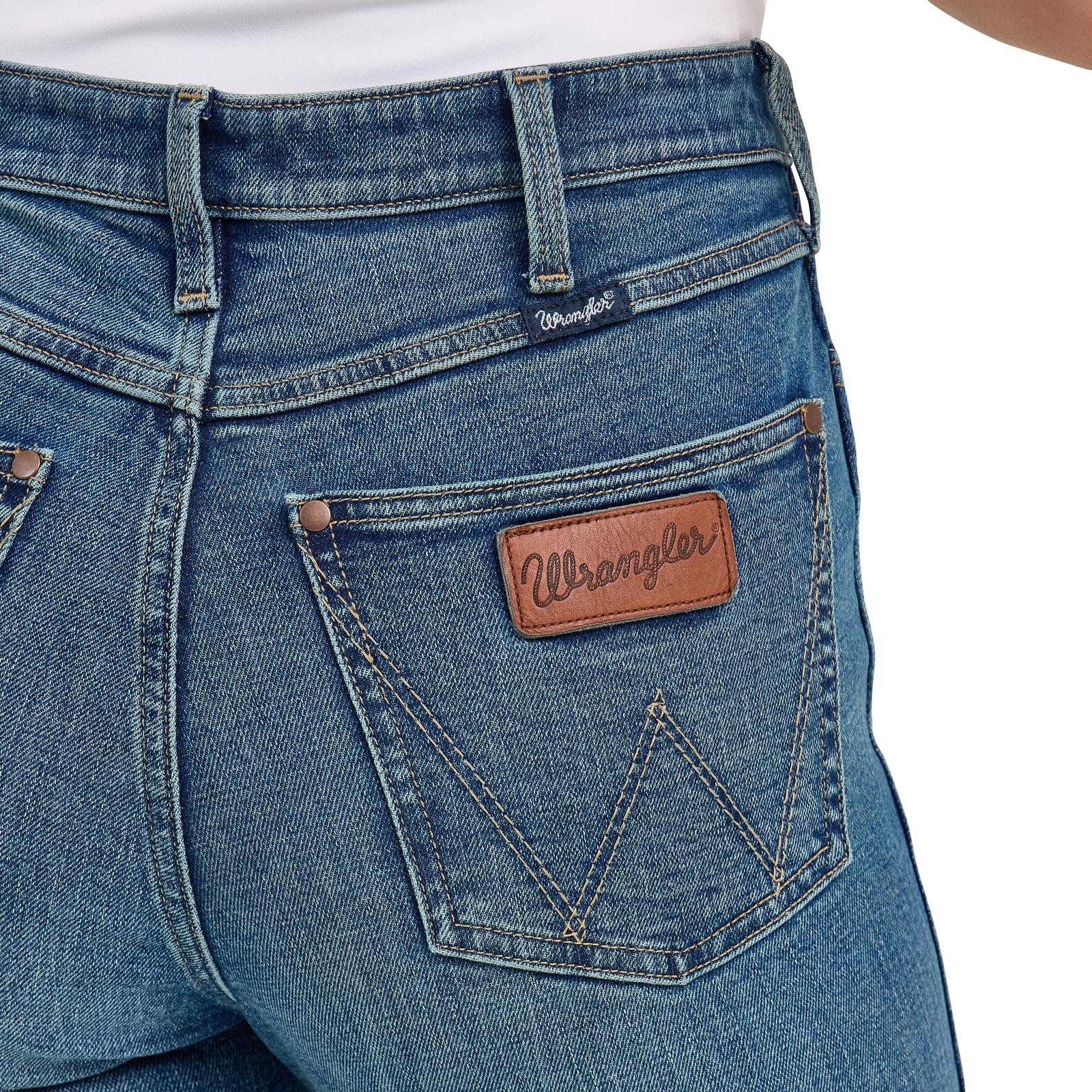 Wrangler Autumn Morning Bootcut - Image 2