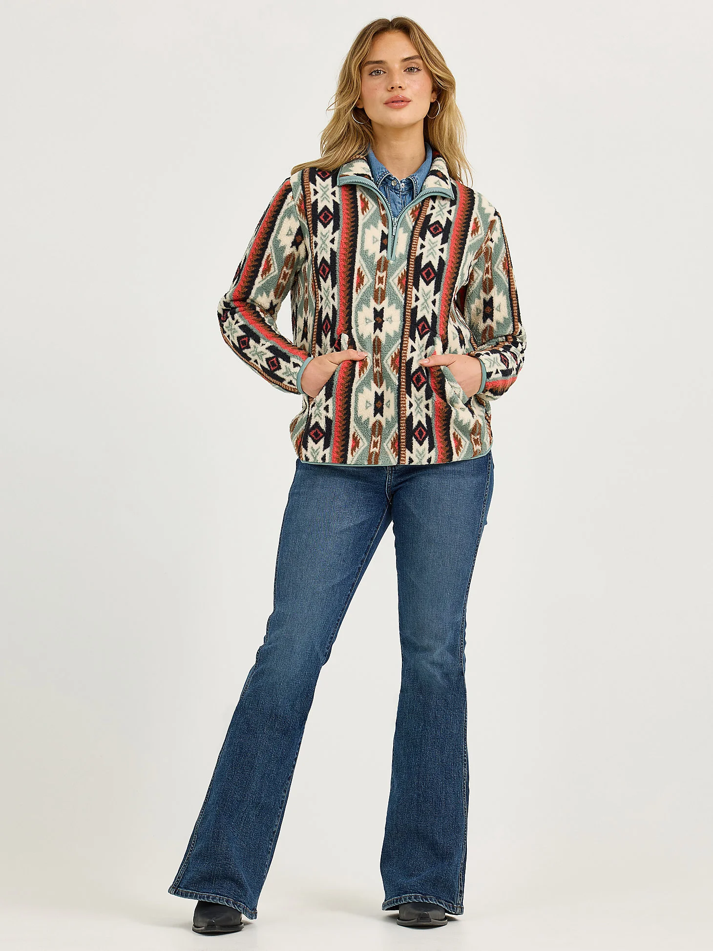 Wrangler Aztec Women's Sherpa Pullover - Image 4