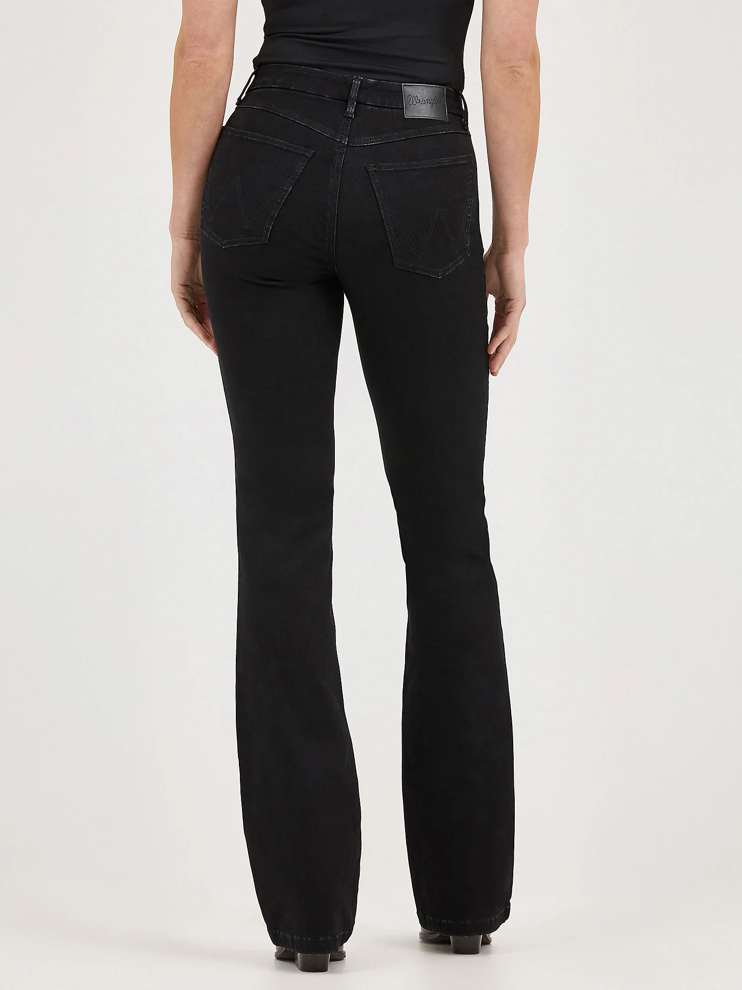 Wrangler Bespoke Still of the Night Bootcut - Image 2
