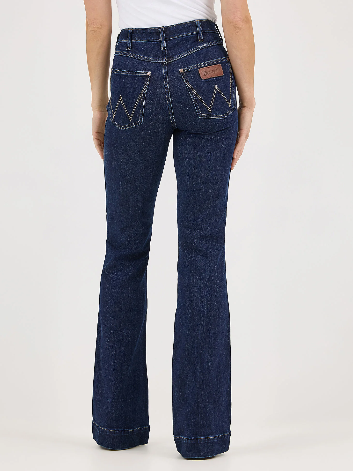 Wrangler Beth Deep Sapphire Trouser - Image 3