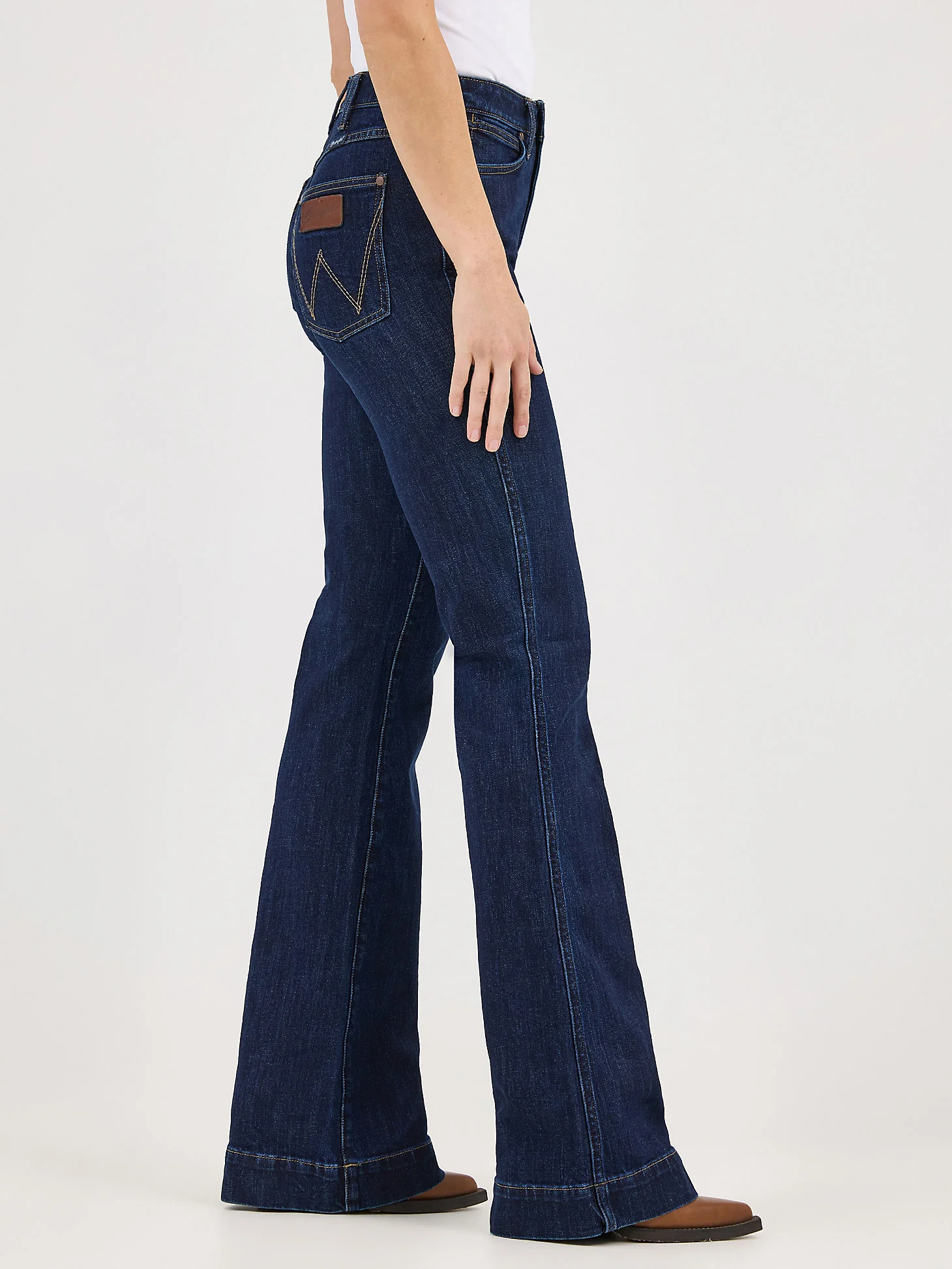 Wrangler Beth Deep Sapphire Trouser - Image 5