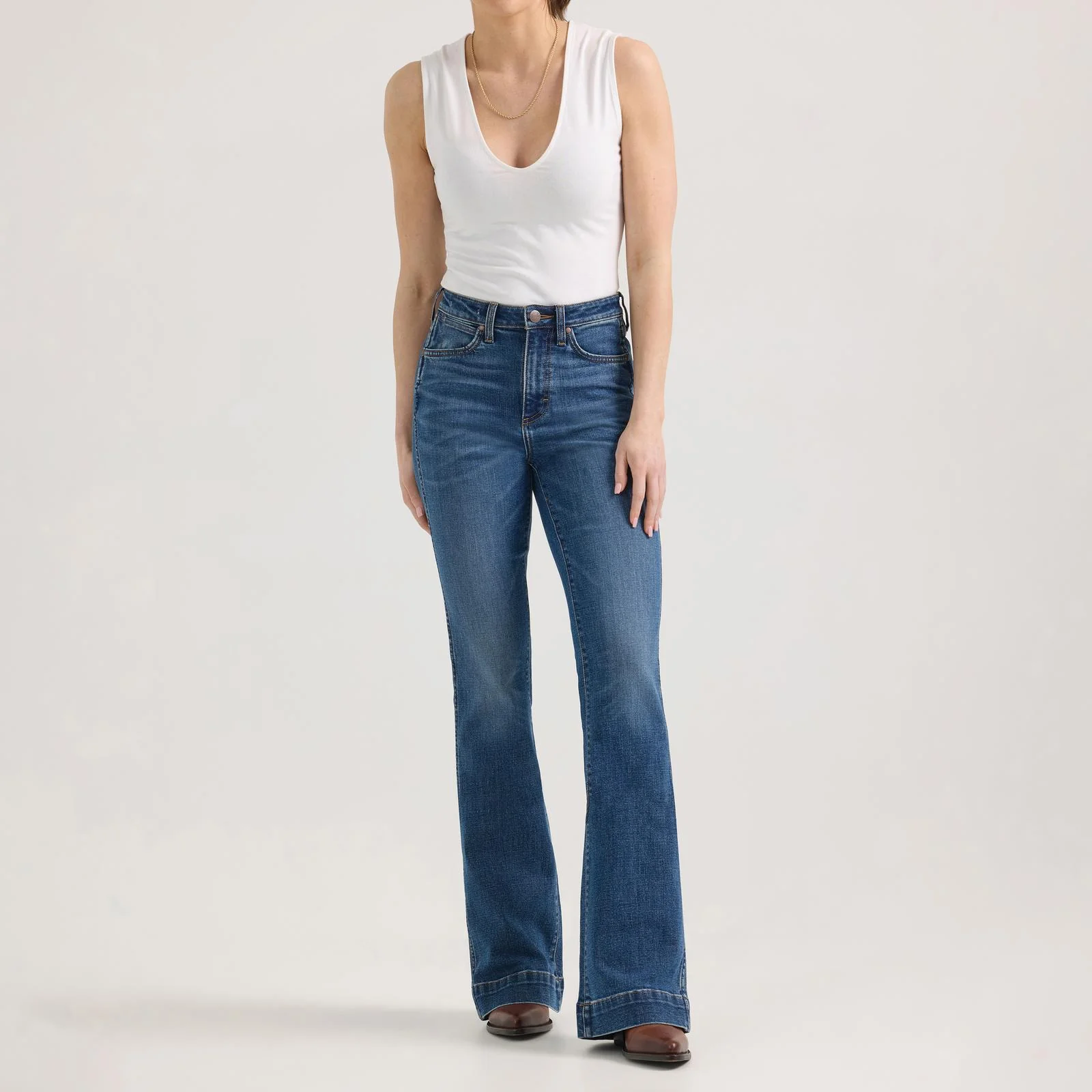 Wrangler Beth Fierce Women's Trouser - Image 4