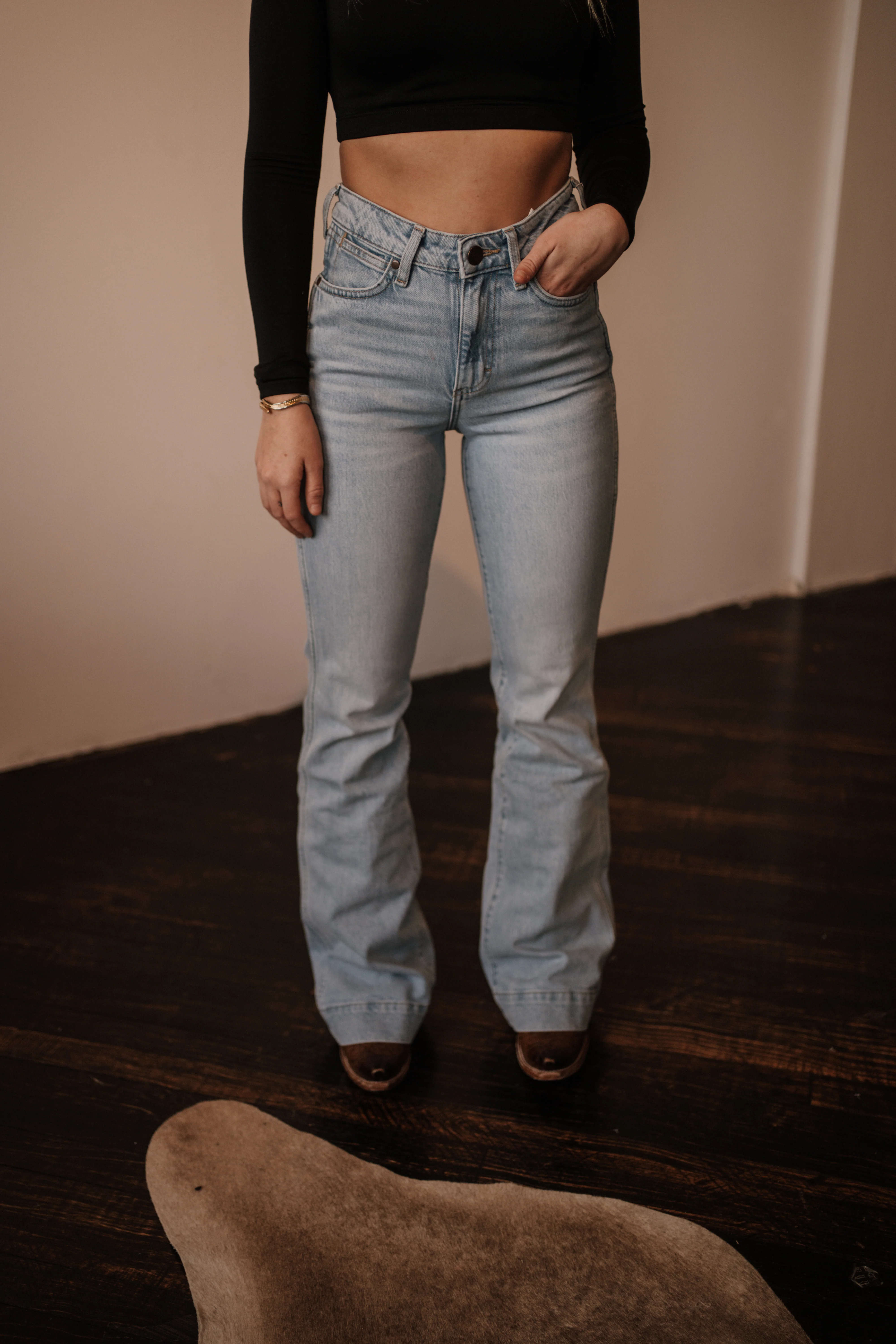 Wrangler Beth Sky Trouser - Image 2