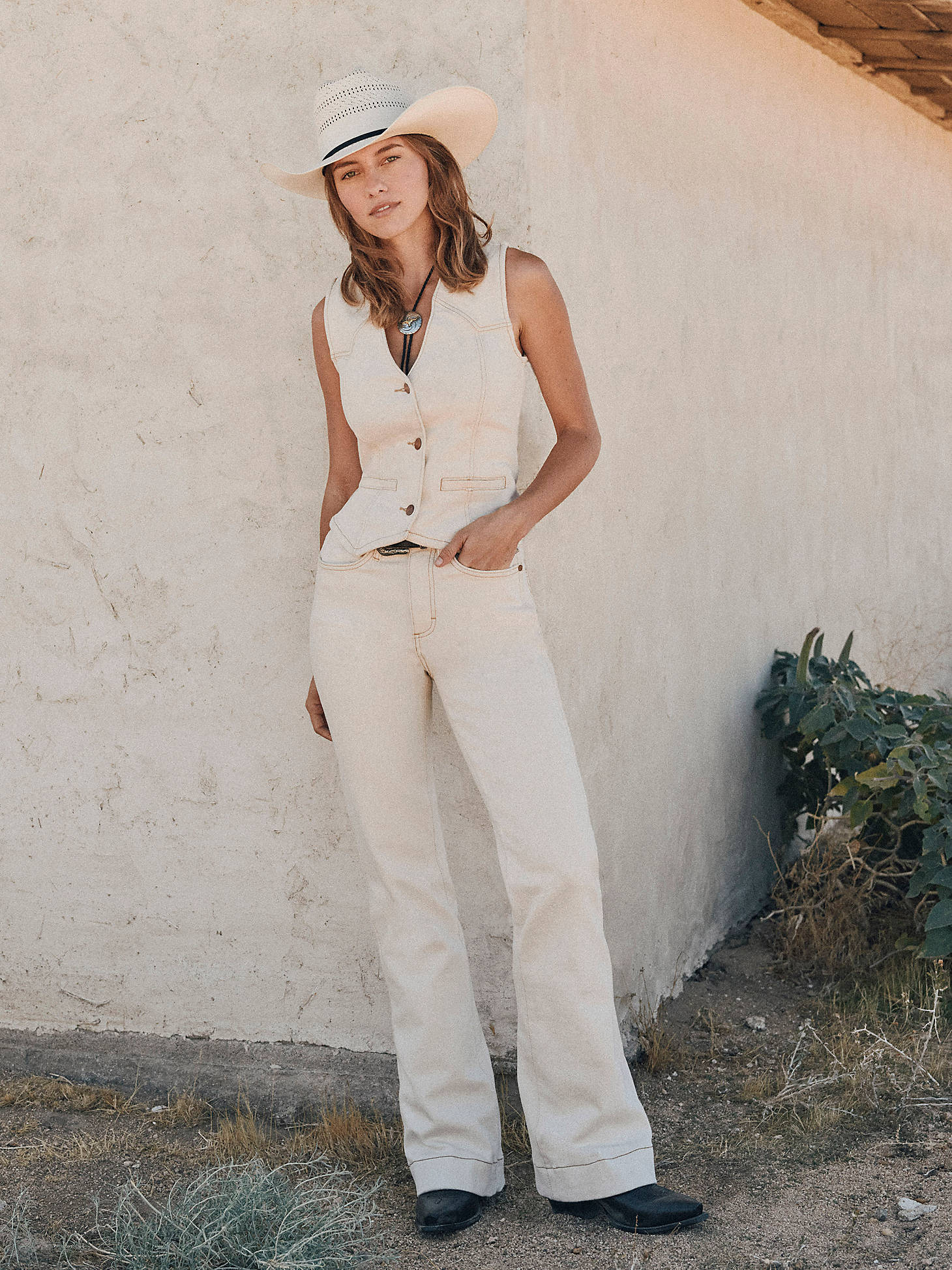 Wrangler Beth Vanilla Trouser - Image 8