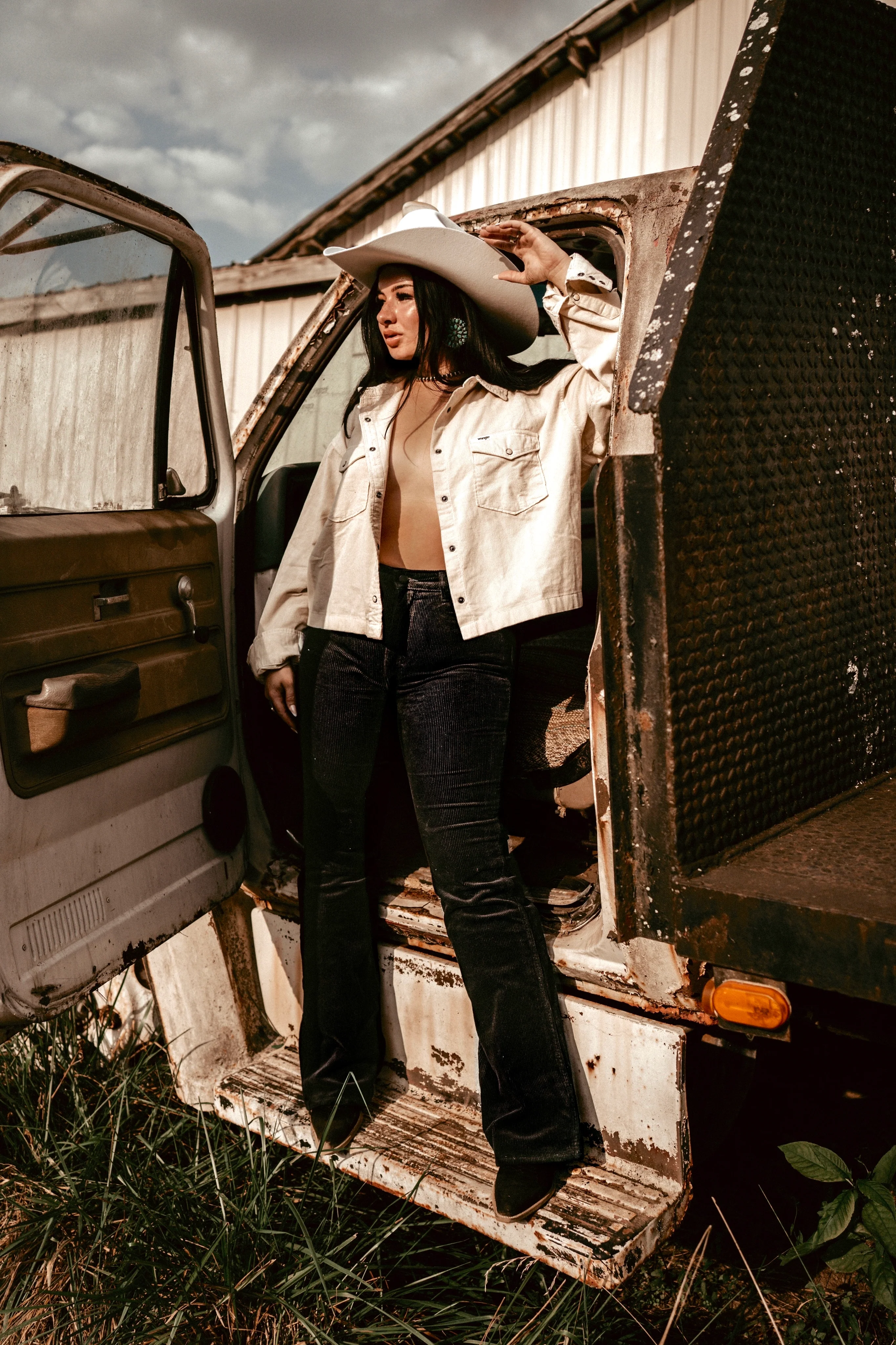 Final Sale ✨ Wrangler Elvira Corduroy Bootcut - Image 4