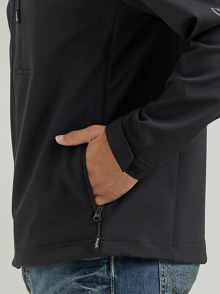 Final Sale ✨ Wrangler Blackout Trail Jacket Men's - Image 4