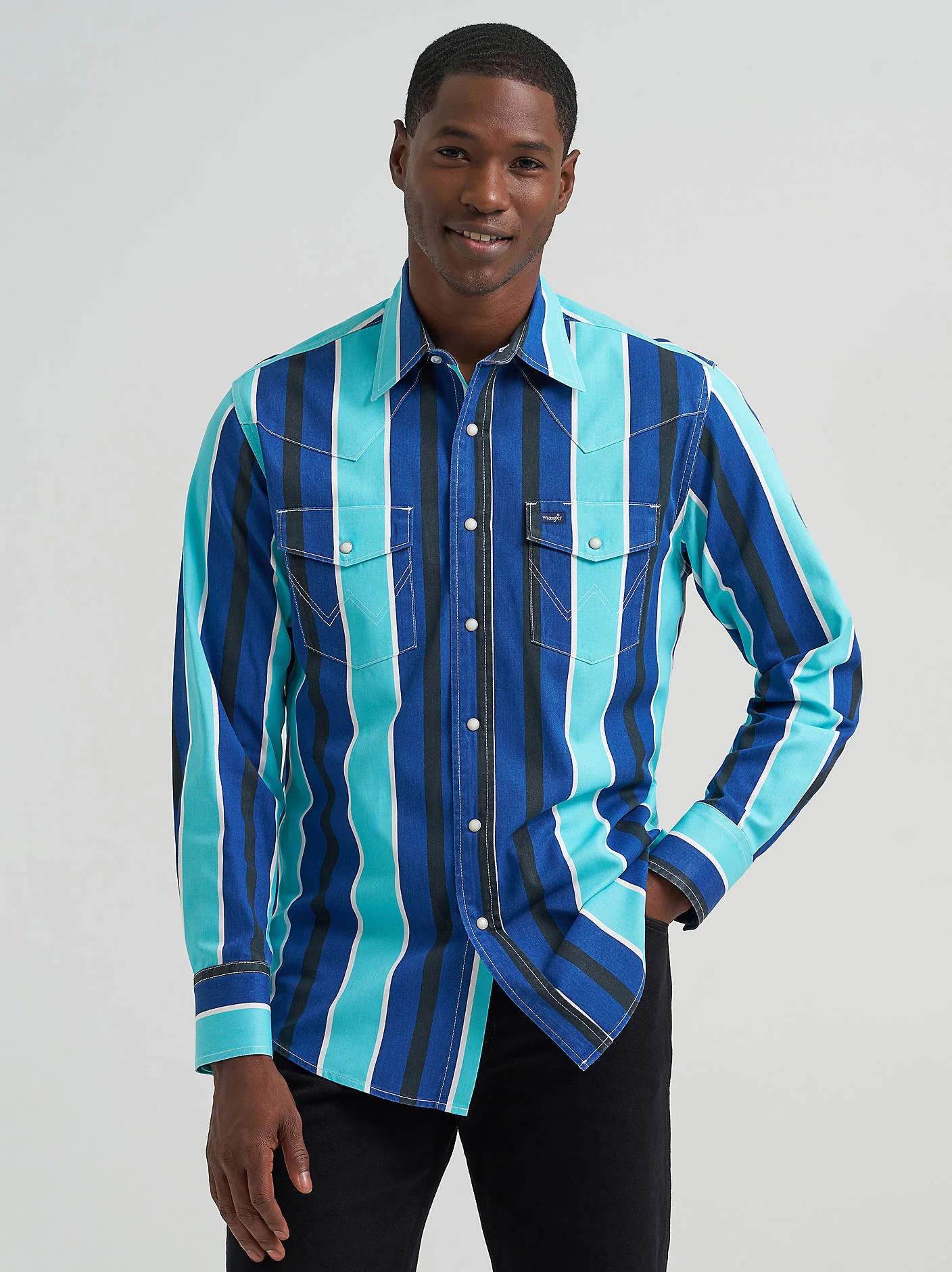 Wrangler Brushpopper Black & Blue Snap Up - Image 3