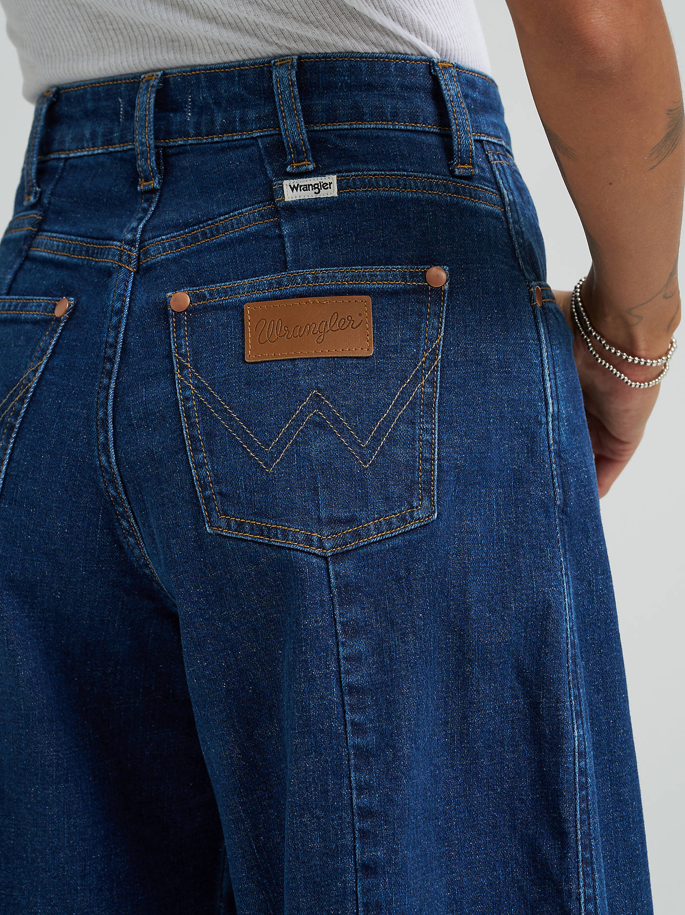 Wrangler Buckaroo Barrel Jeans - Image 5