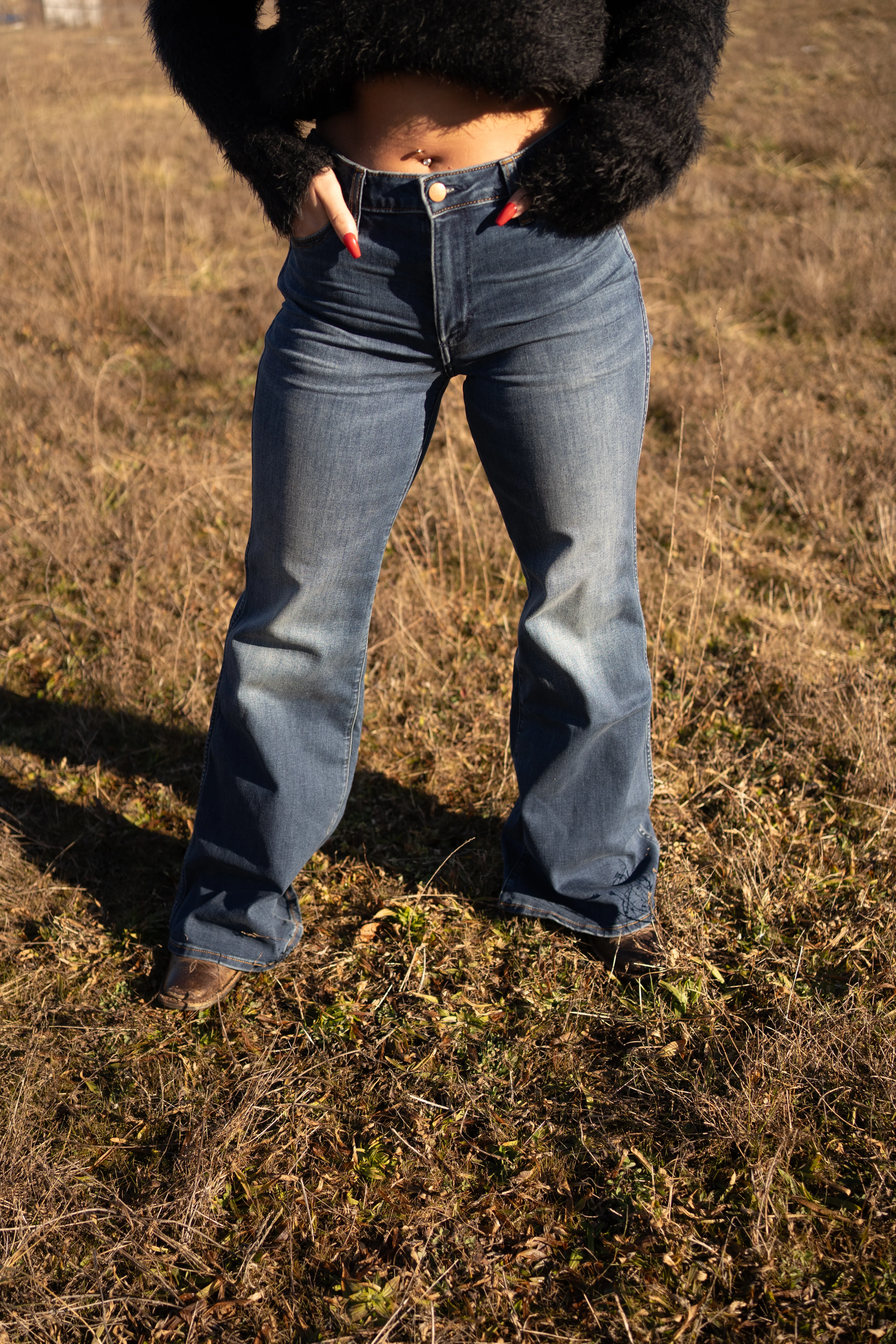 Wrangler Carly Midnight Women's Flare - Image 2