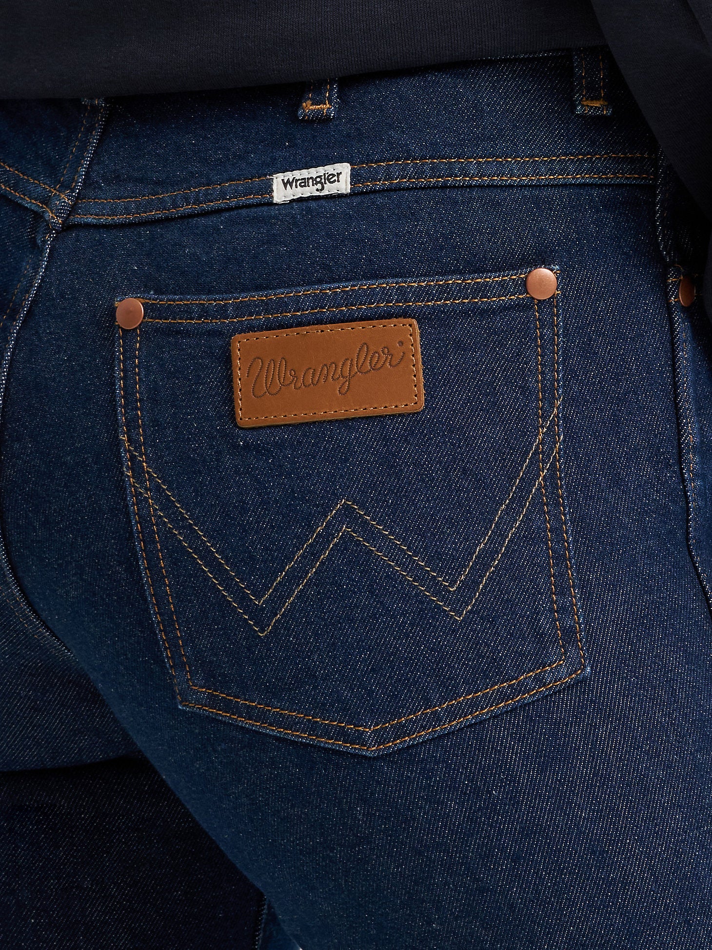 Wrangler Dallas Dark Flare - Image 4