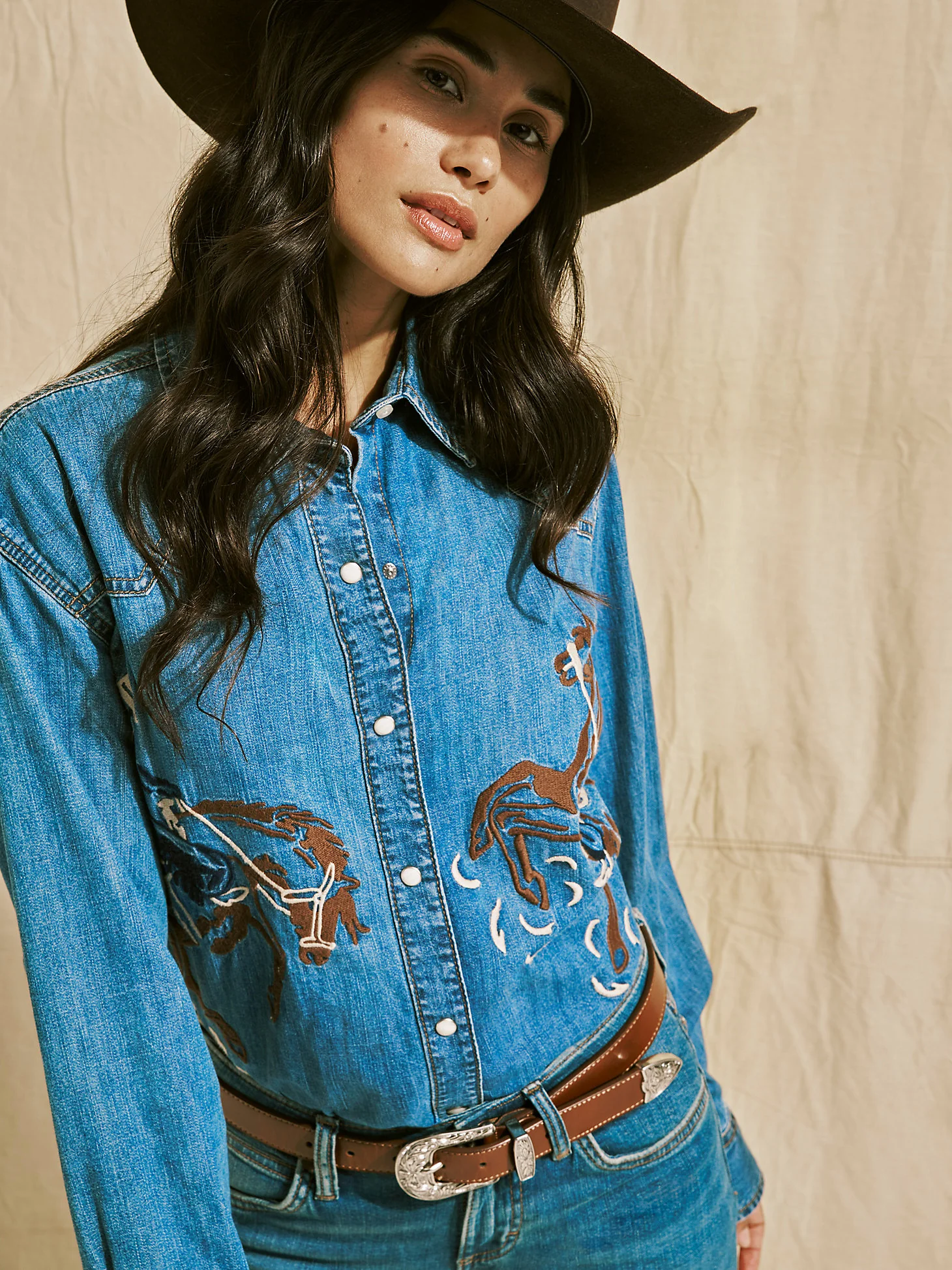 Wrangler Denim Bronc Women's Snap Up - Image 3