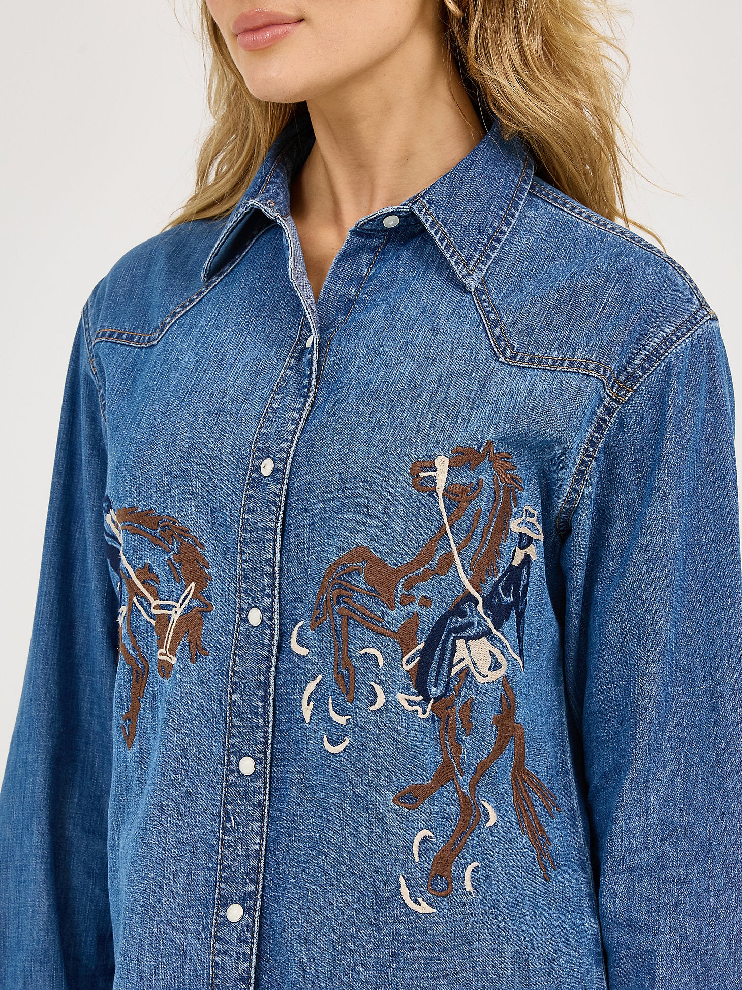 Wrangler Denim Bronc Women's Snap Up - Image 6