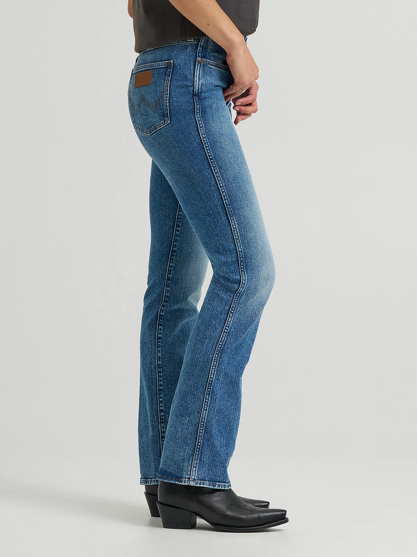 Wrangler Dusty Reborn Women's Bootcut - Image 3