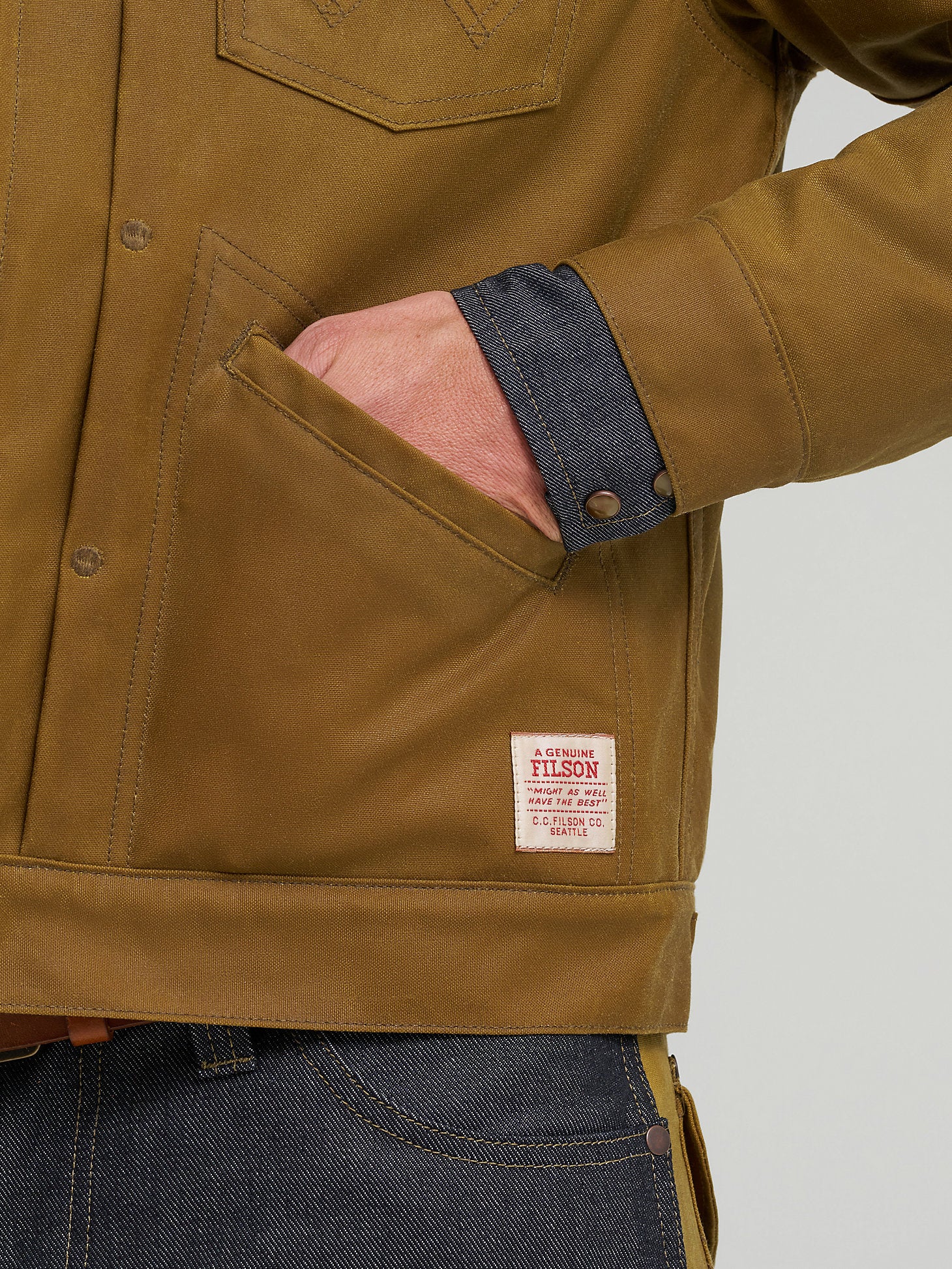 Wrangler Filson Adventure Jacket - Image 8