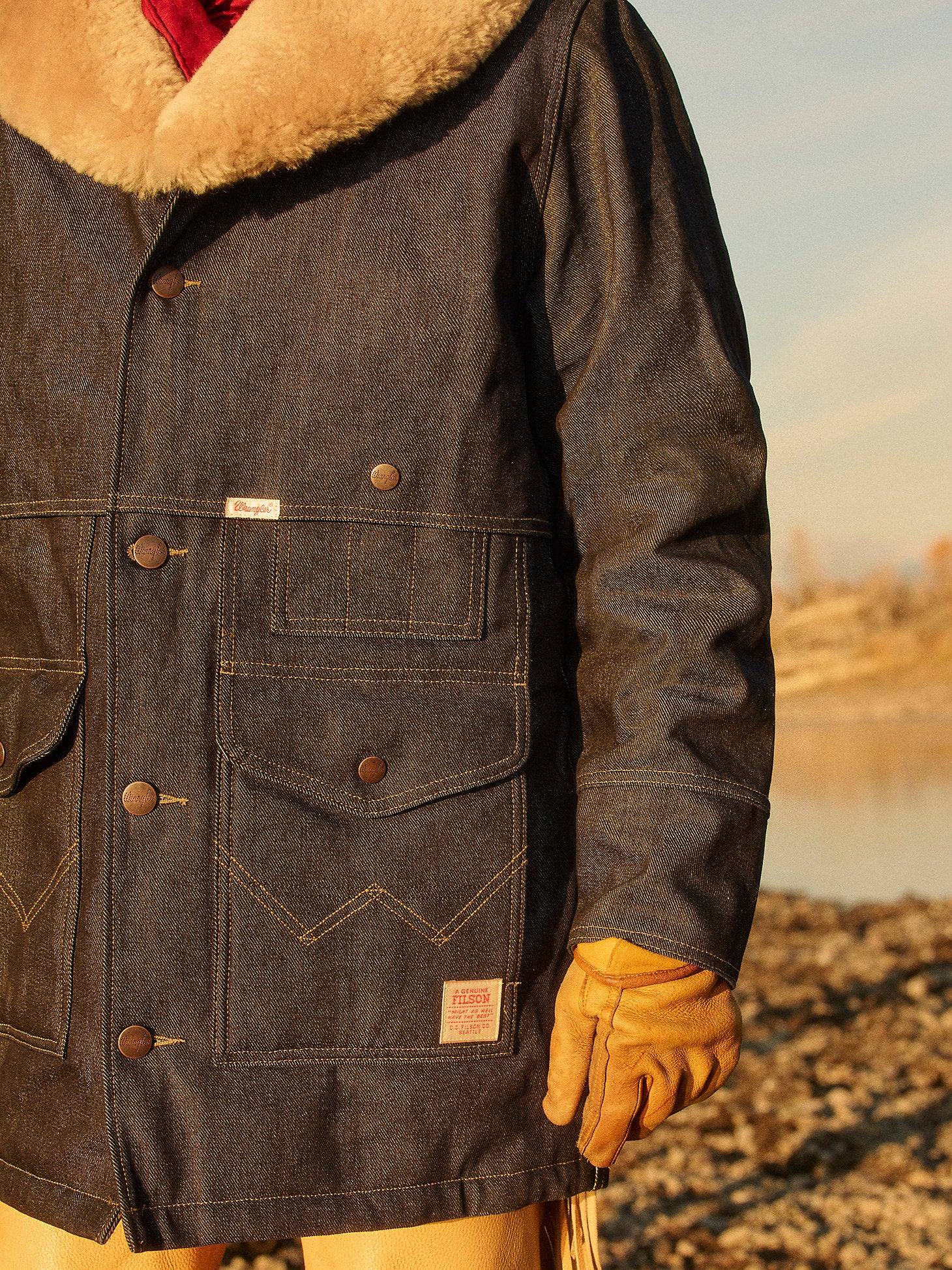 Wrangler Filson Packer Jacket Indigo - Image 2