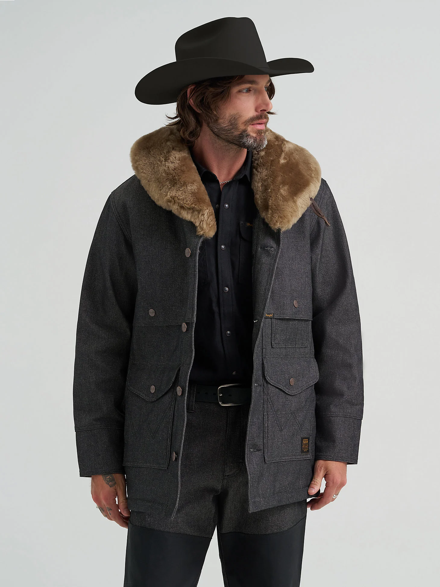 Wrangler Filson Packer Jacket Black - Image 2