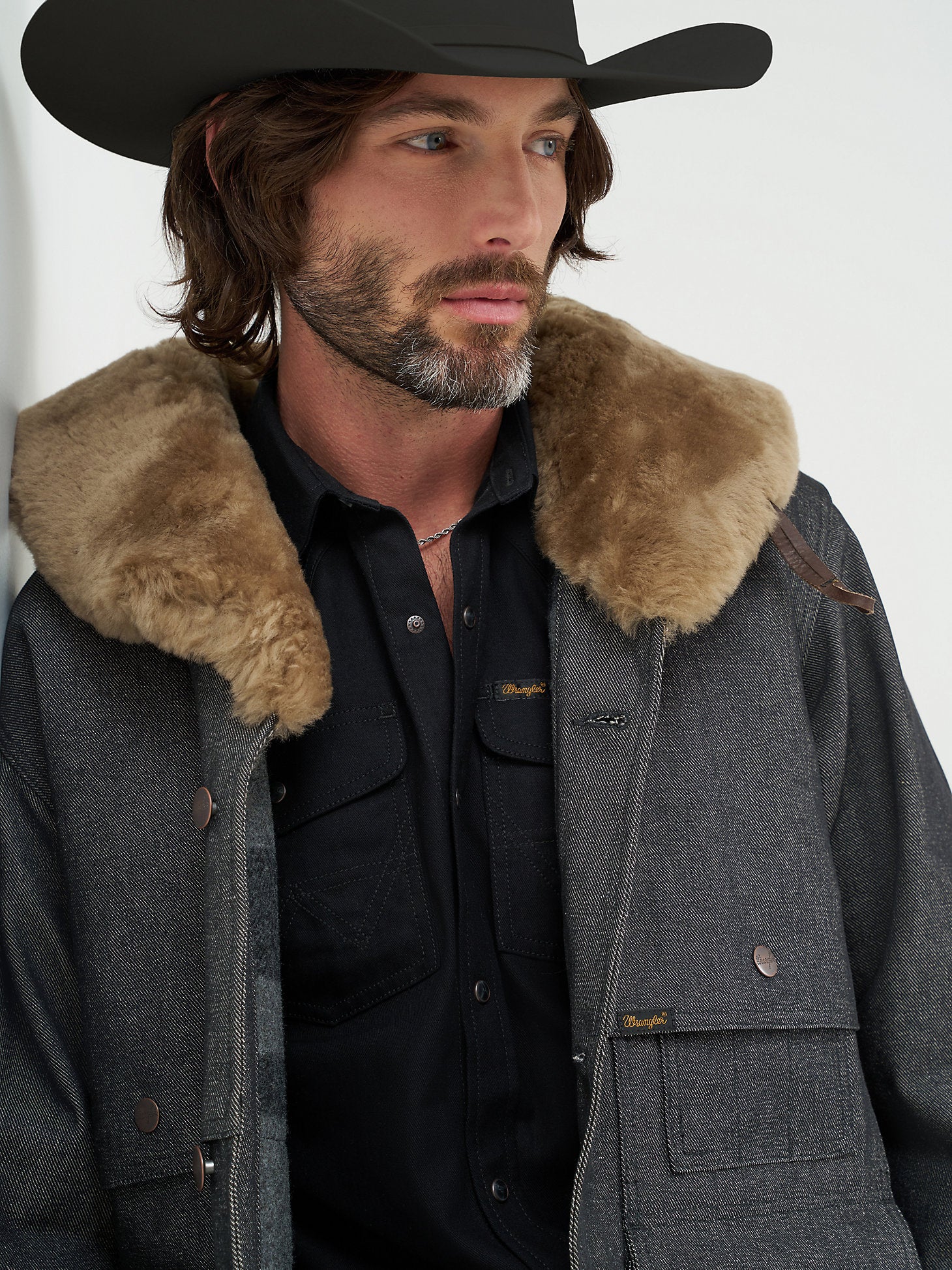 Wrangler Filson Packer Jacket Black - Image 3