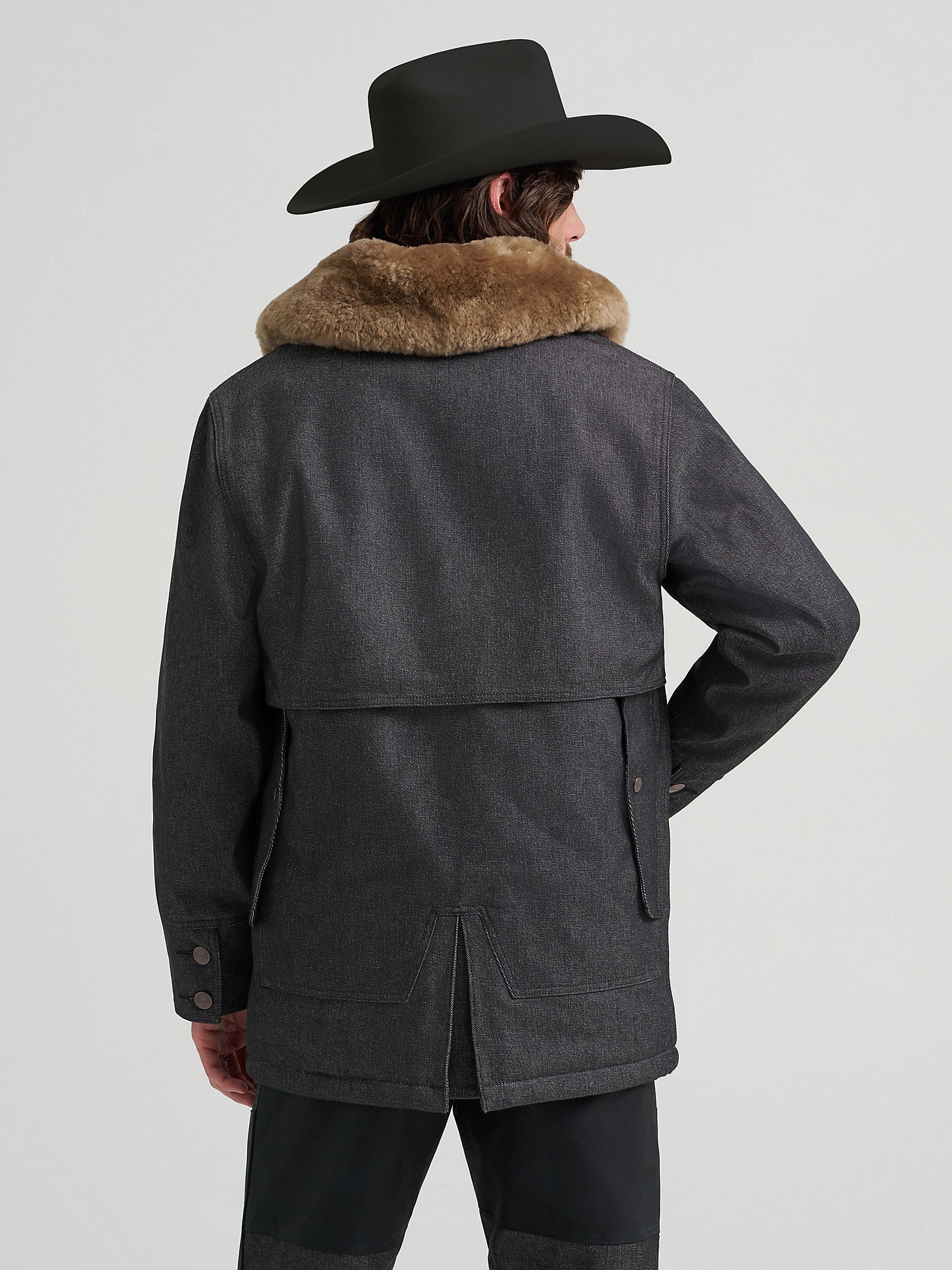 Wrangler Filson Packer Jacket Black - Image 4