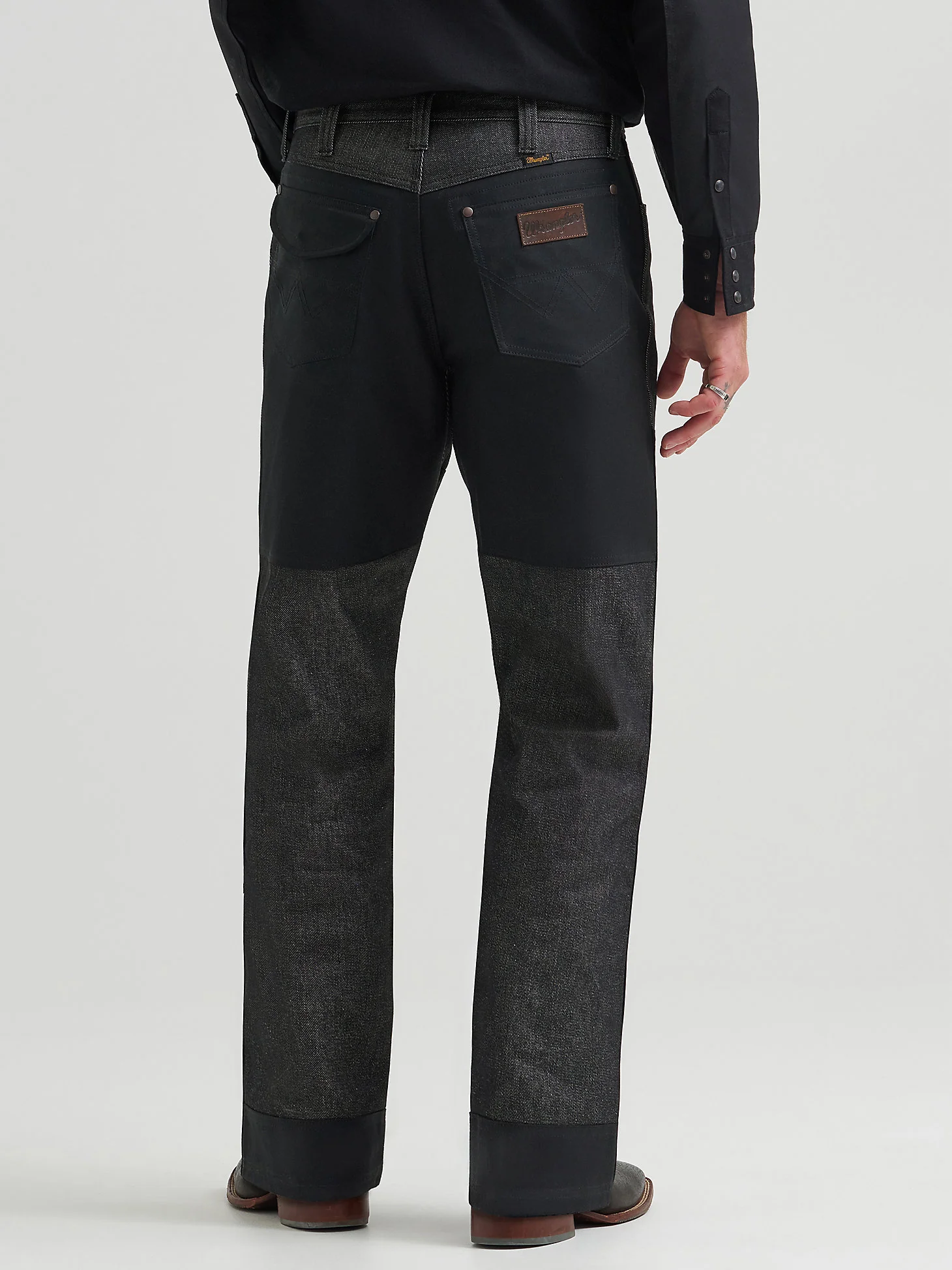 Wrangler Filson Two Tone Adventure Jean Black - Image 4