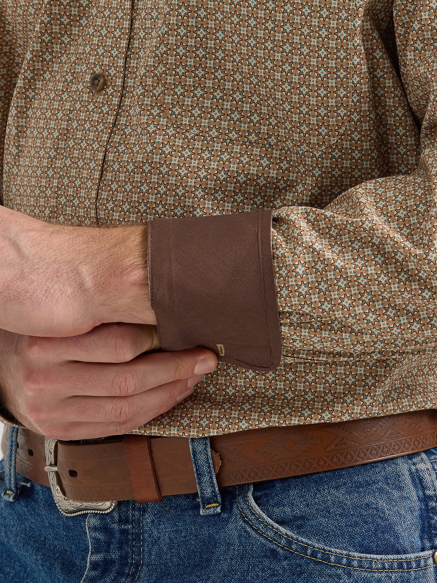 Wrangler George Strait Brown Sugar Men's Button Up - Image 2