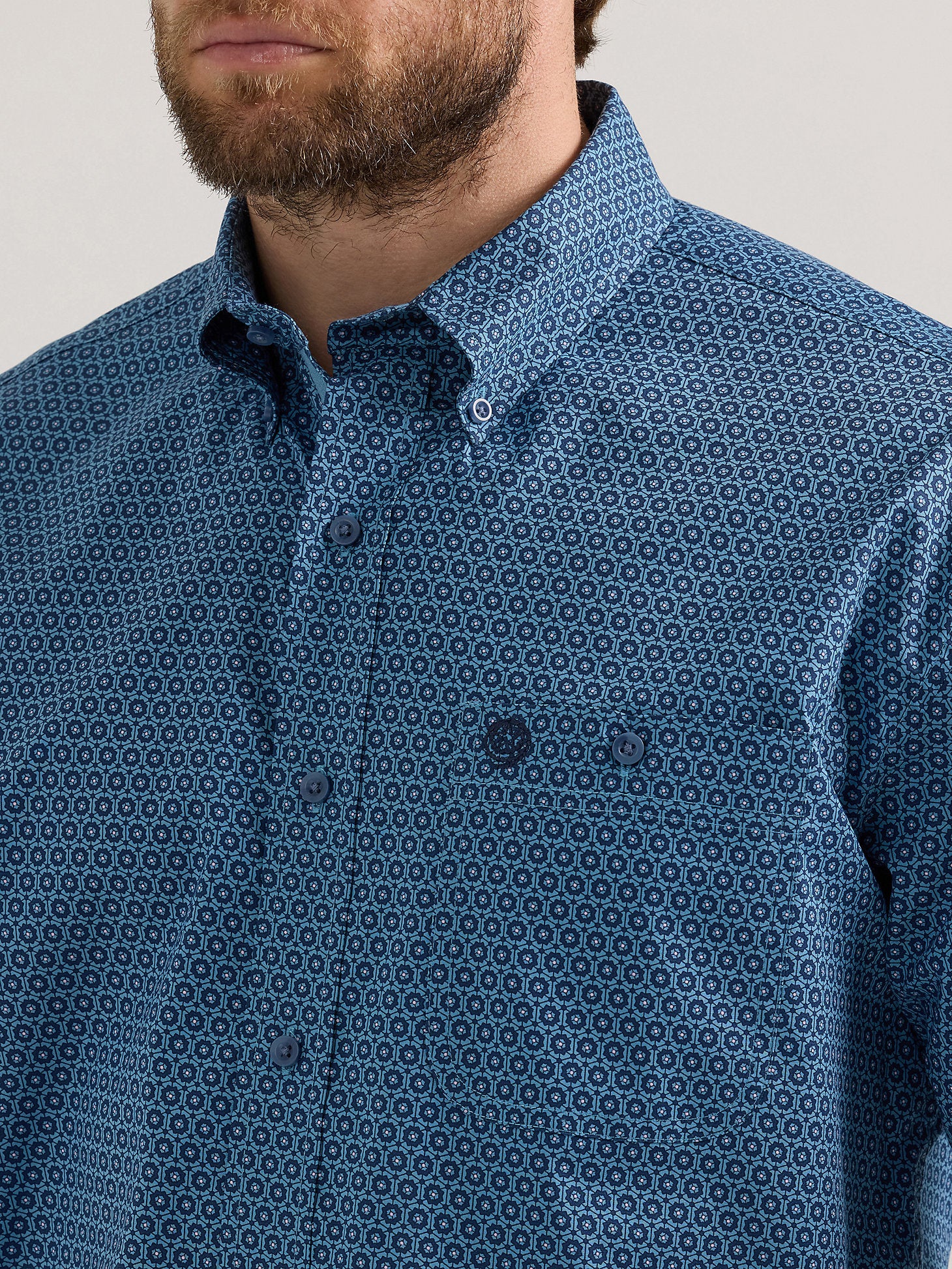 Wrangler George Strait Navy Men's Button Up - Image 2
