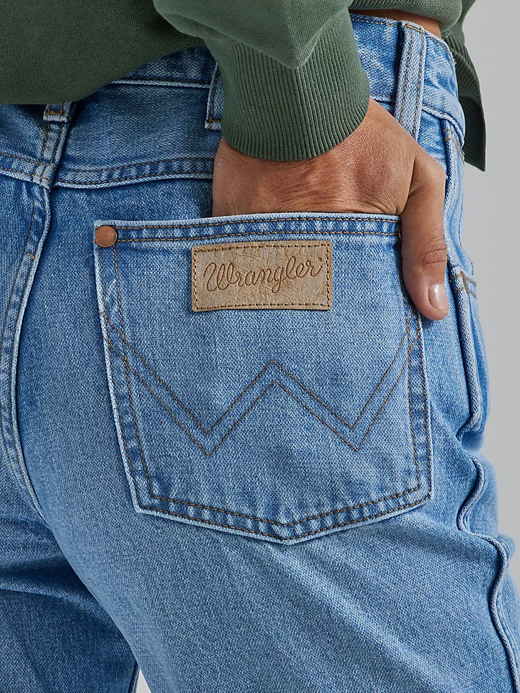 Final Sale ✨ Wrangler Daytona Kendall Flare - Image 3