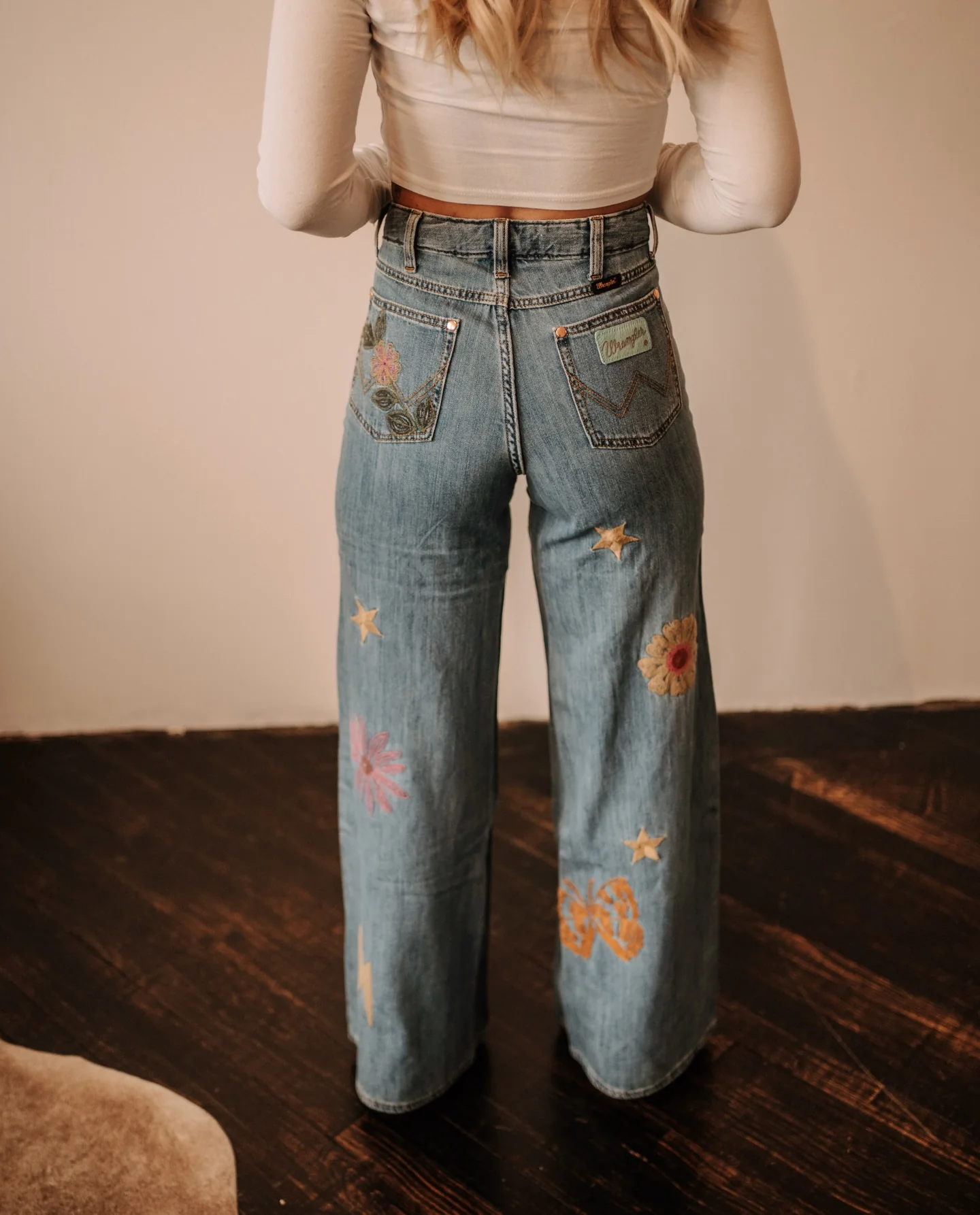 Wrangler Lainey Cheeky Embroidered - Image 2