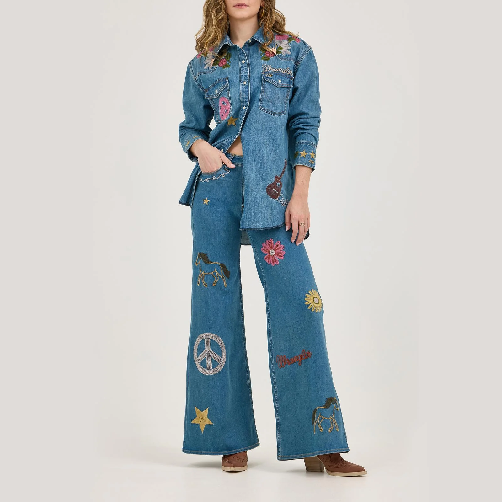 Wrangler Lainey Embroidered Shirt - Image 2