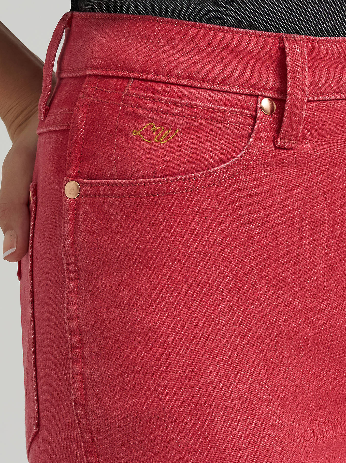 Wrangler Lainey Red Flare - Image 6
