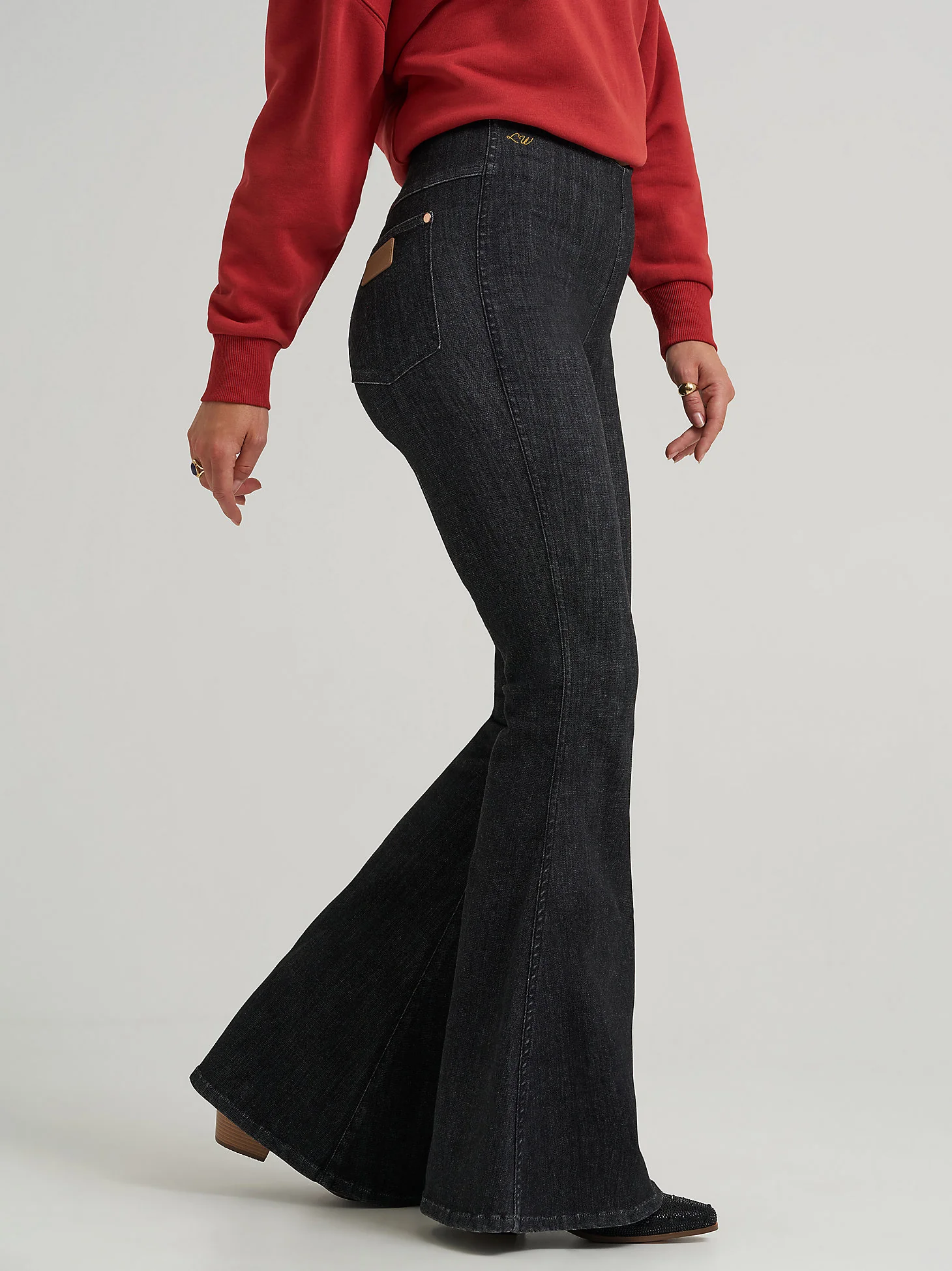 Wrangler Lainey Wilson Pull On Bell Black - Image 4