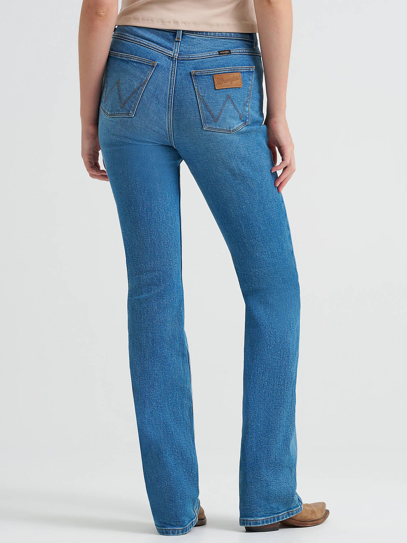 Wrangler Lasso Lake Blue Bootcut - Image 4