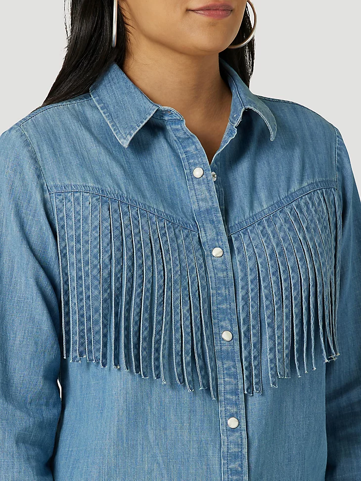 Final Sale ✨ Wrangler Lila Throwback Denim Shirt - Image 4