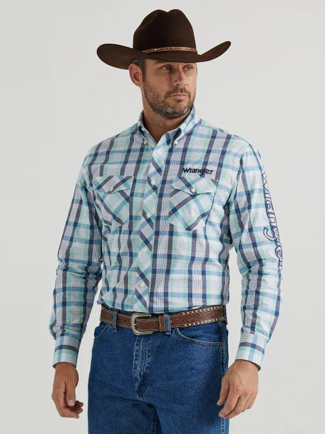 Final Sale ✨ Wrangler Logo Blues Button Up