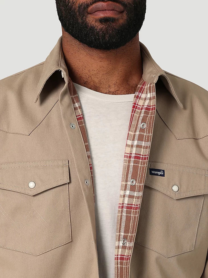 Final Sale ✨ Wrangler Long Sleeve Flannel Lined Work Shirt in Dune - Image 4