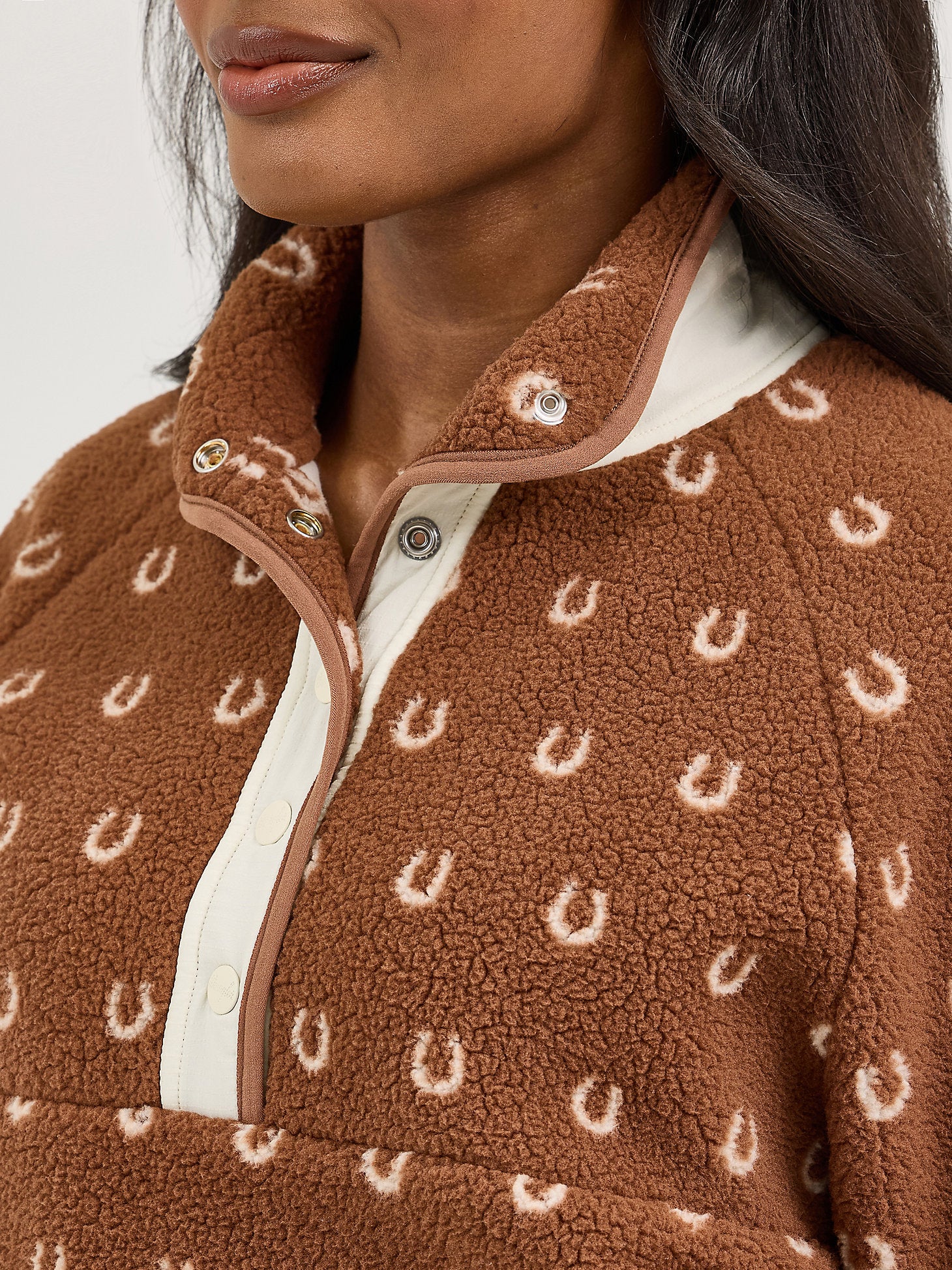 Wrangler Lucky Horseshoe Pullover - Image 2