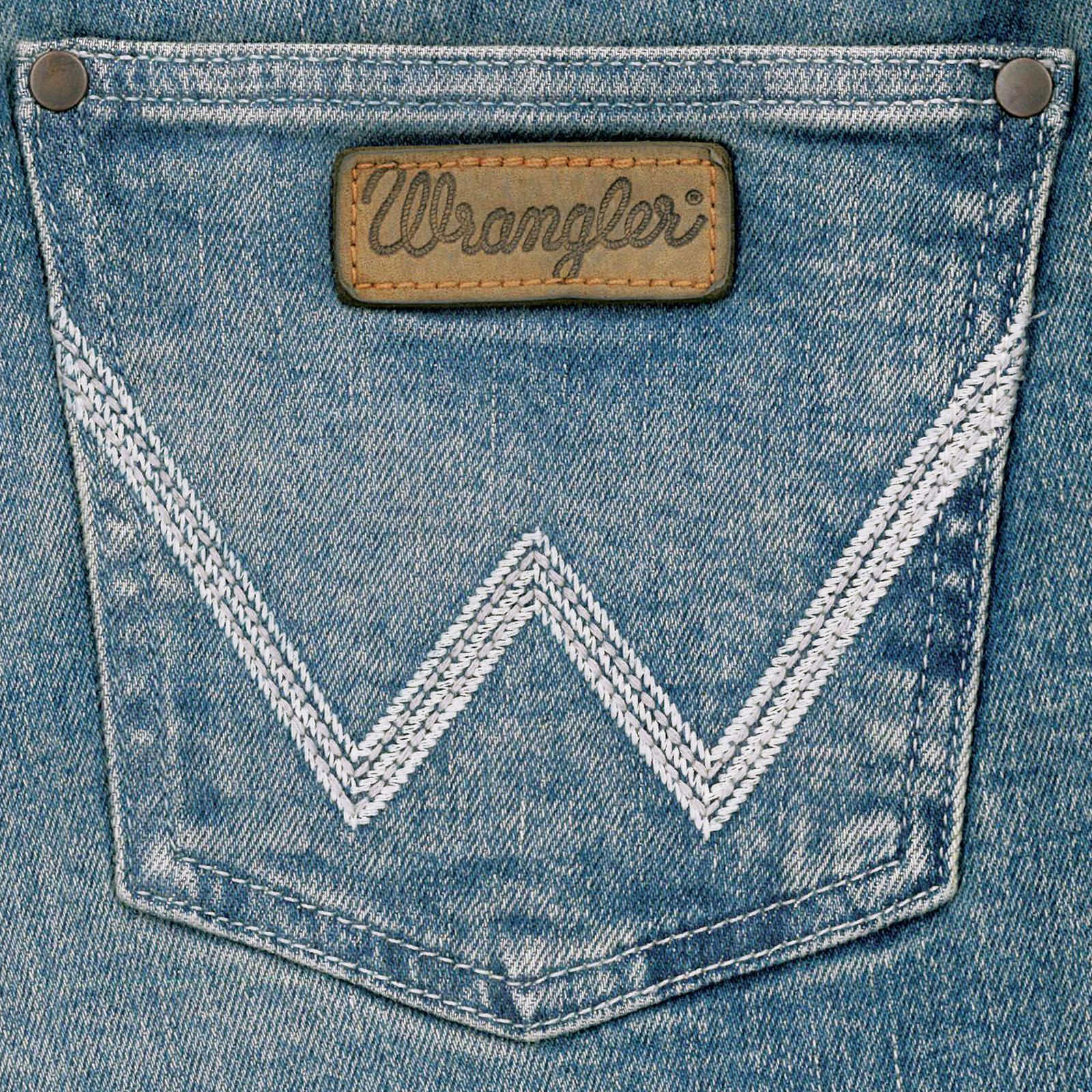 Final Sale ✨ Wrangler Maria Mid Rise Bootcut - Image 4
