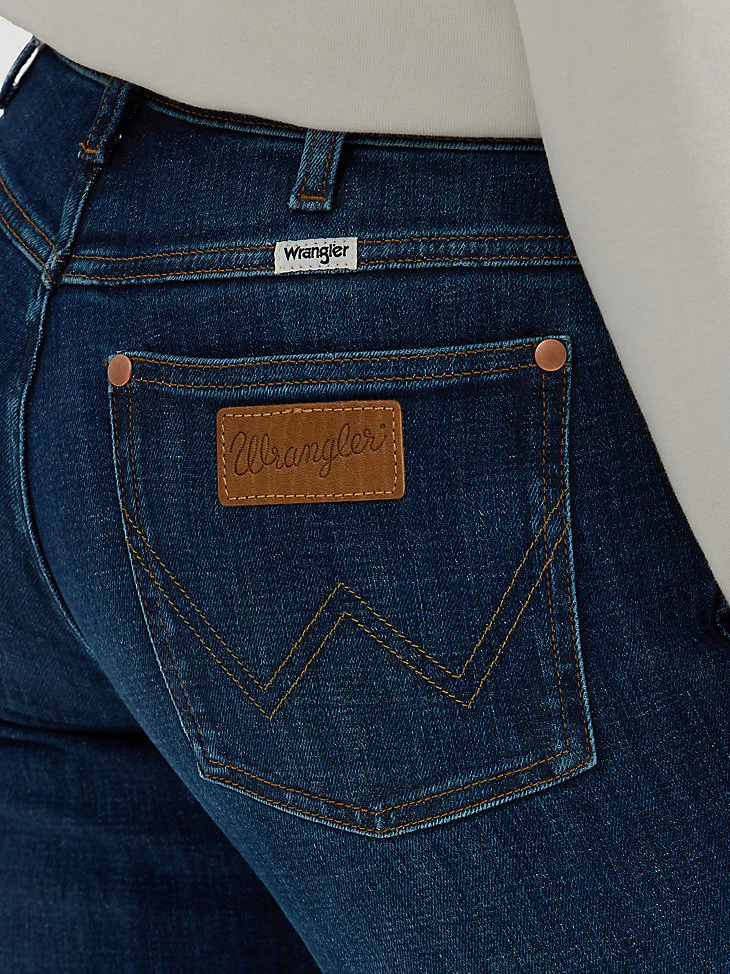 Sale ✨ Wrangler Megan Darkside Bootcut - Image 4