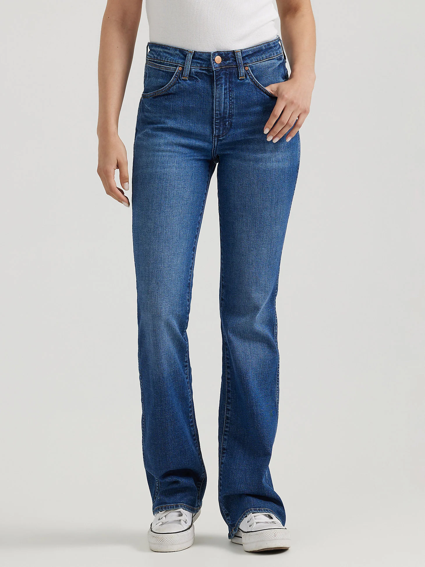 Final Sale ✨ Wrangler Megan Deep Sea Bootcut Women's Jeans - Image 4