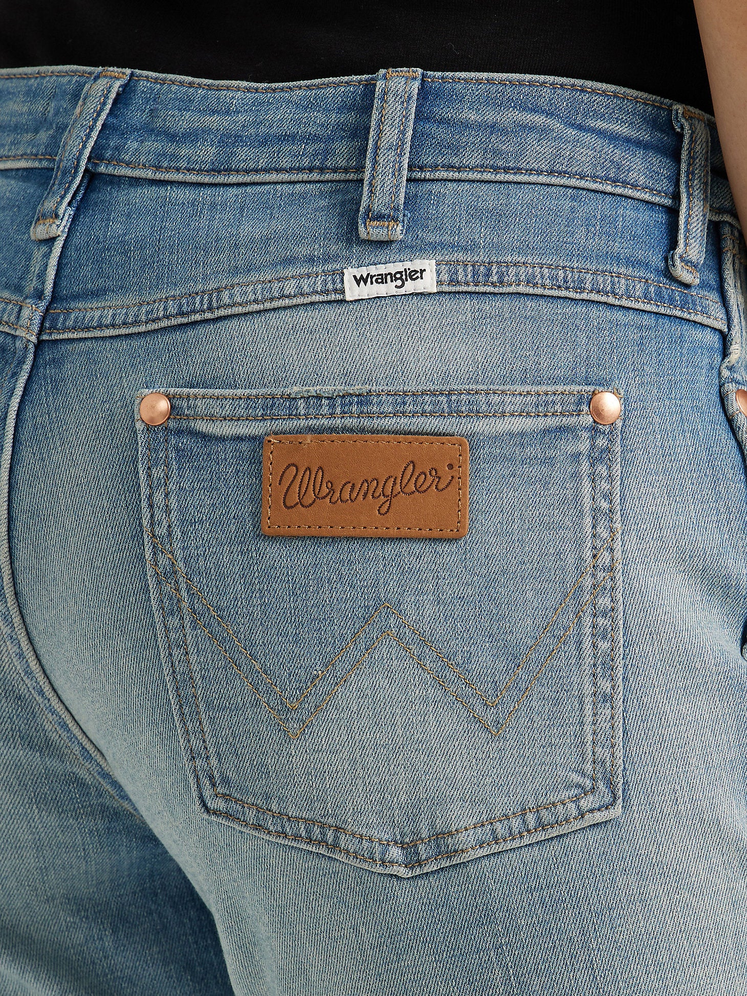 Final Sale ✨ Wrangler Megan Distressed Bootcut Women's Jeans - Image 7