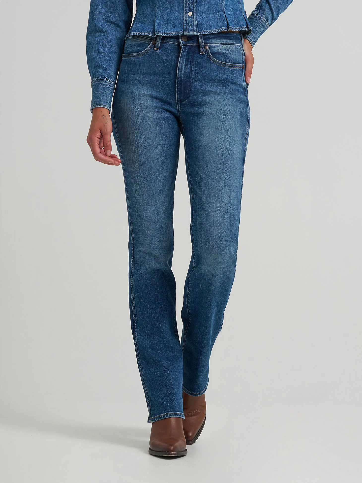 Wrangler Dusty Love Bootcut - Image 3