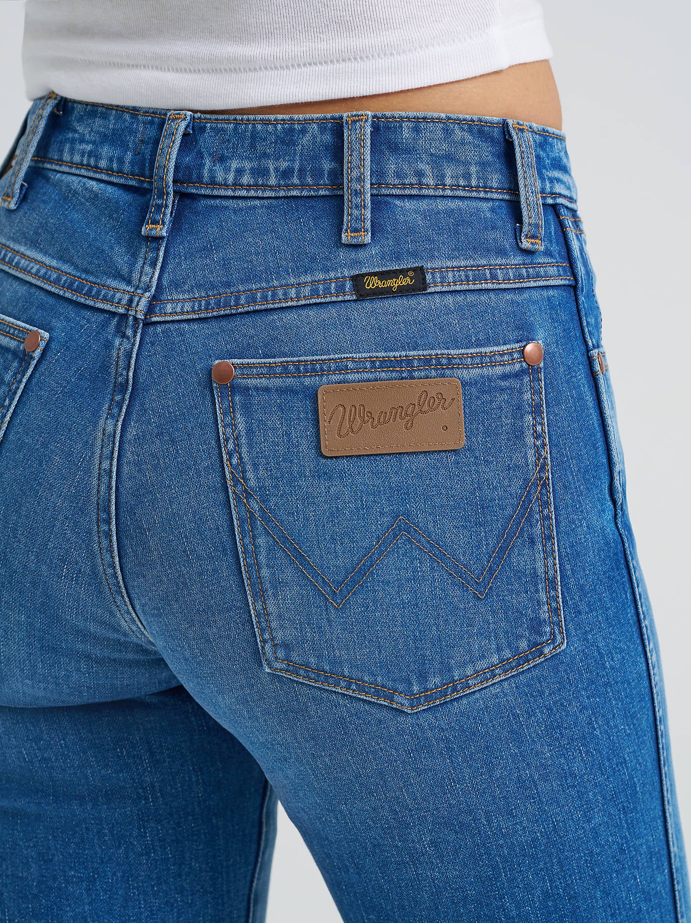 Wrangler Megan Midwash Bootcut - Image 3