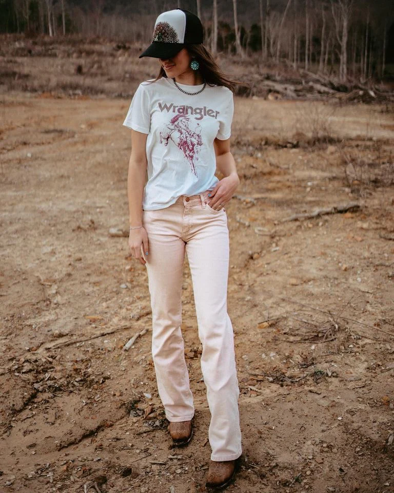 Sale ✨ Wrangler Megan Seashell Bootcut Women's Jeans - Image 2