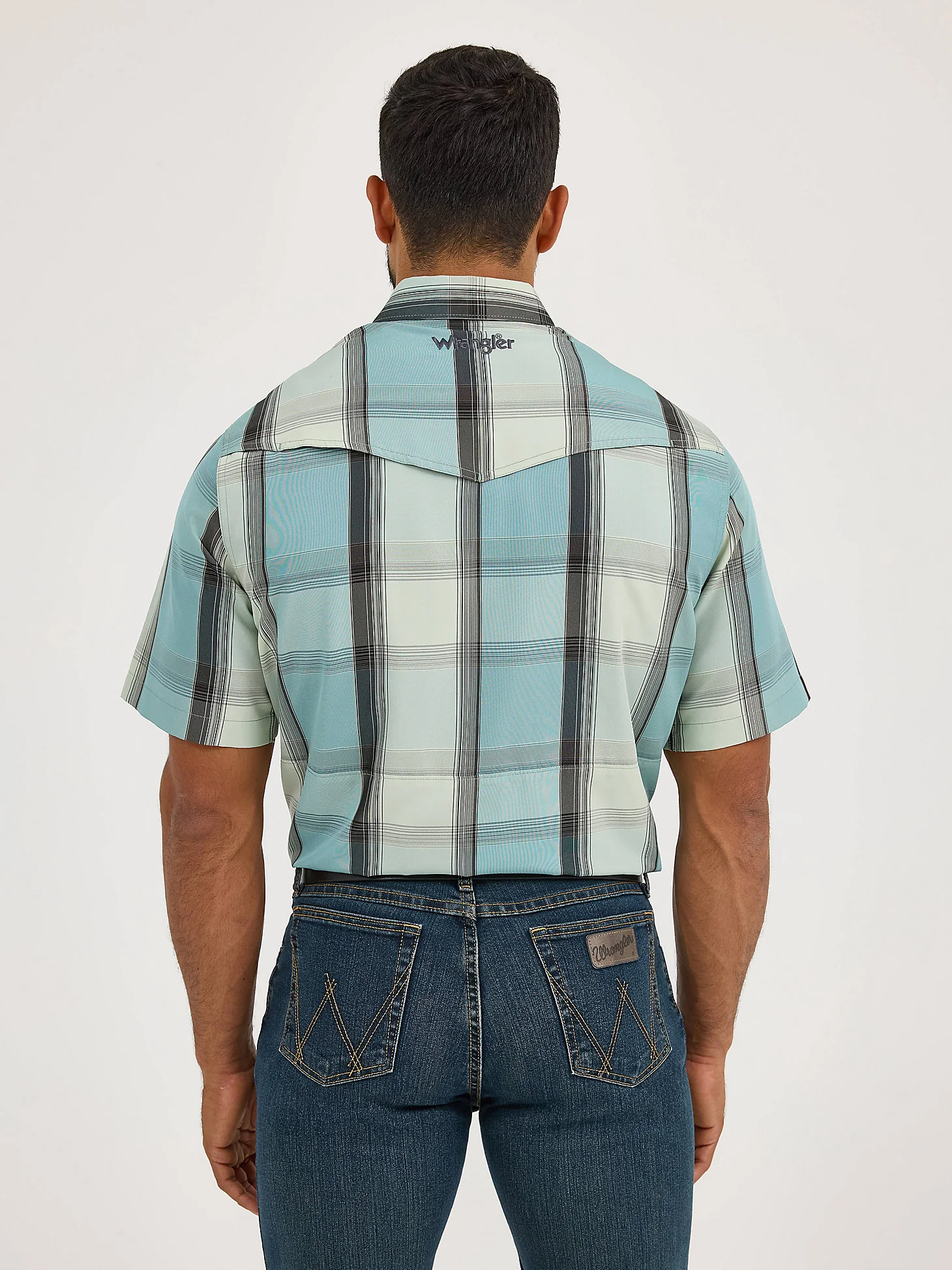 Wrangler Men's Short Sleeve Blue Plaid Shirt - Image 2