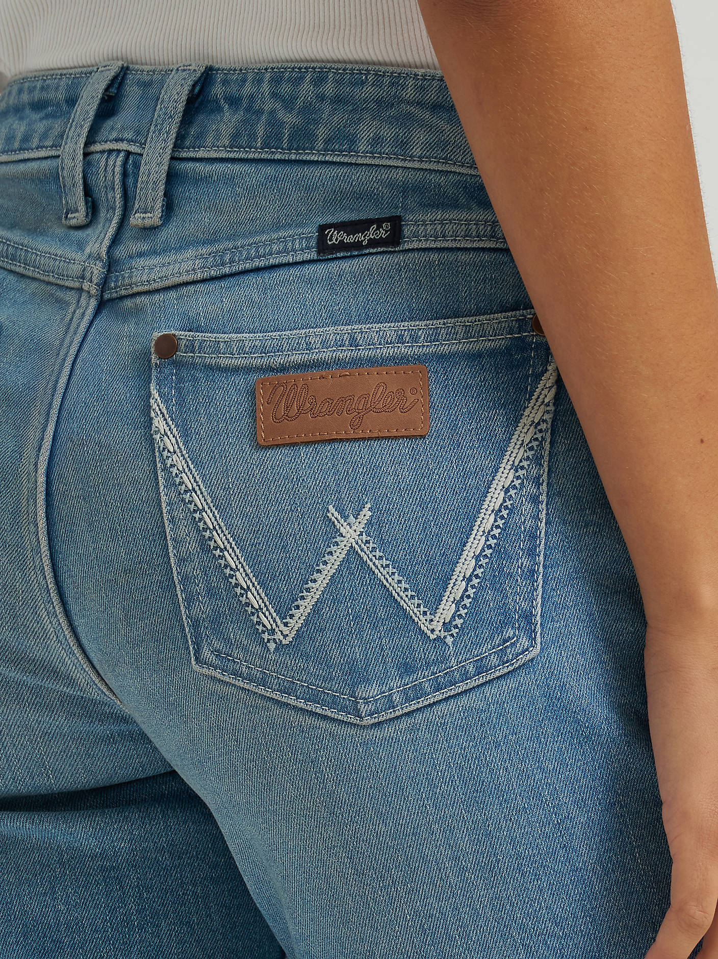 Wrangler Misty Mid Rise Bootcut - Image 2