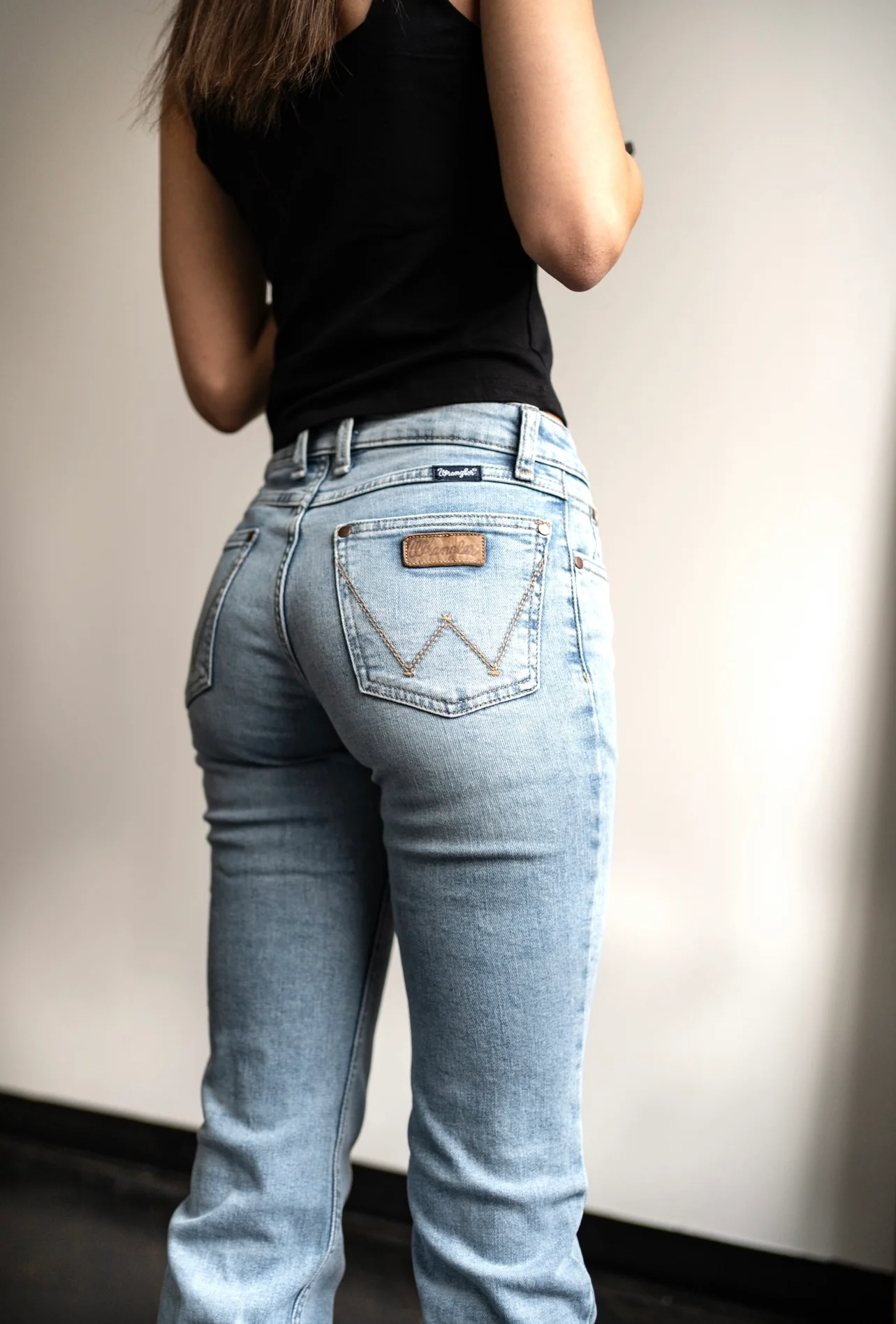 Final Sale ✨ Nellie Bootcut Women's Mid Rise Jeans - Image 4