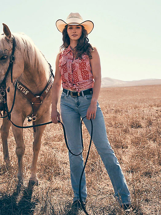 Final Sale ✨ Nellie Bootcut Women's Mid Rise Jeans - Image 7
