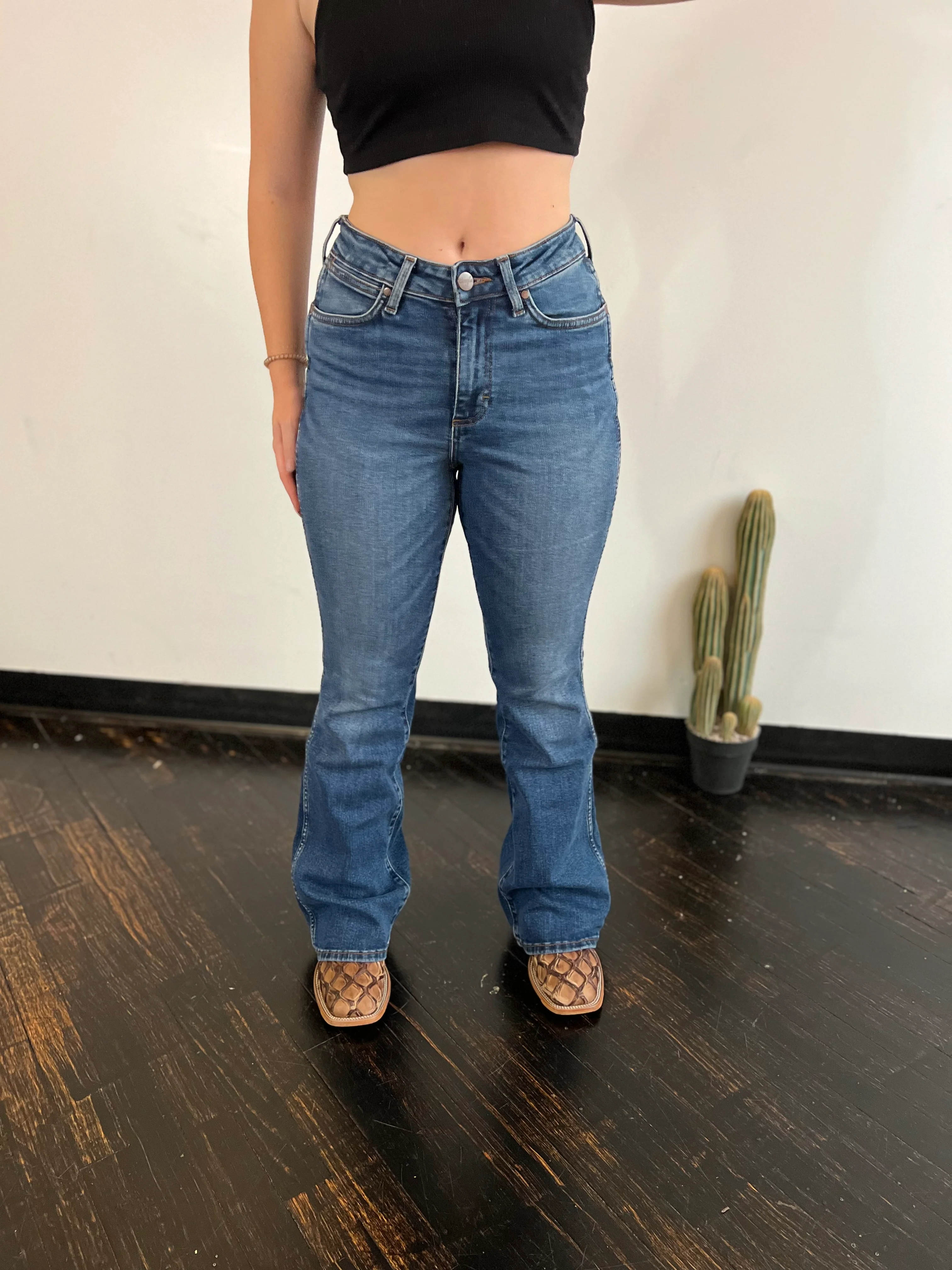 Wrangler Daytona Ocean Flare - Image 6