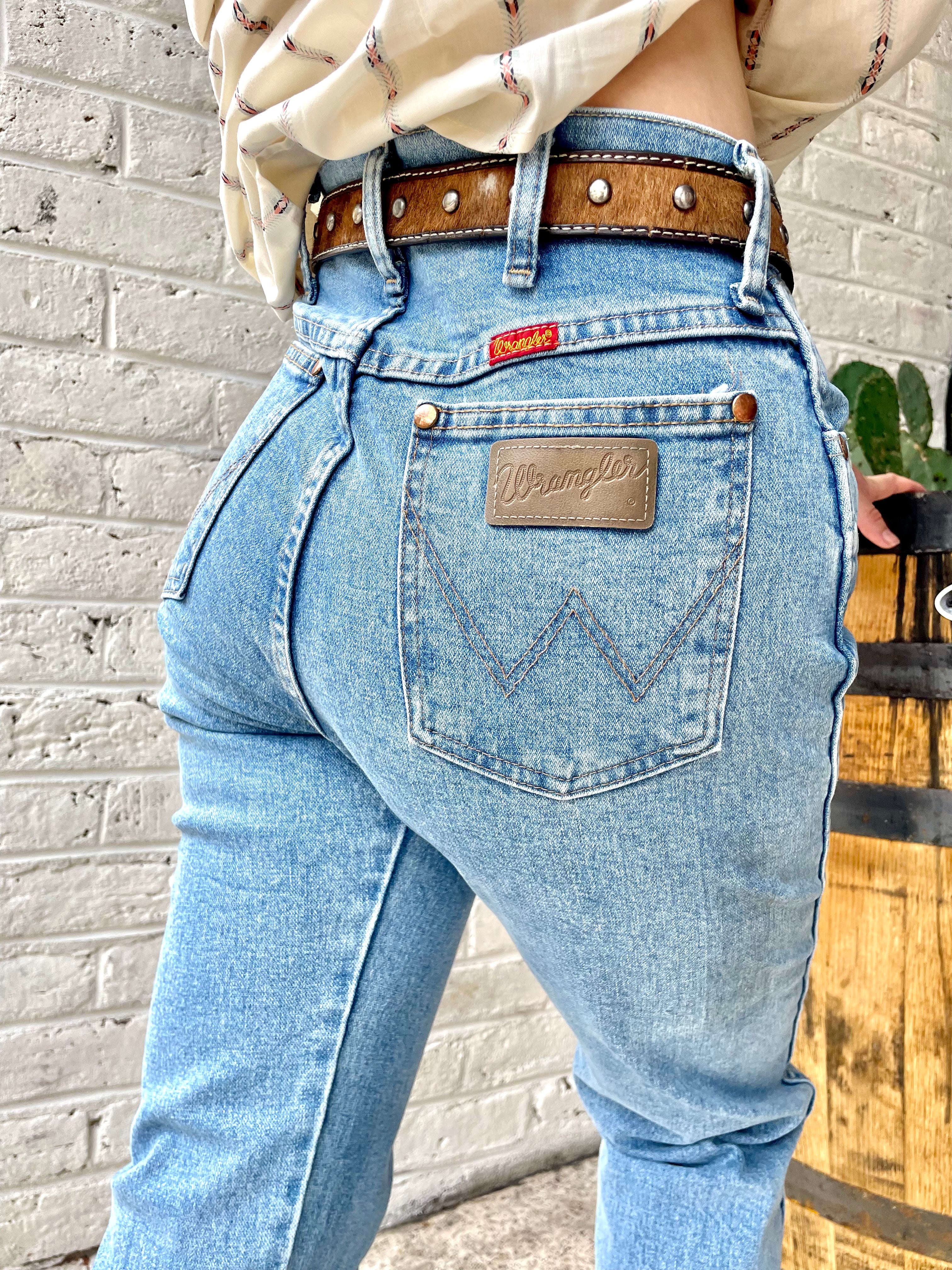 Wrangler Cowboy Cut Acid Wash Women's Slim Fit - Image 5
