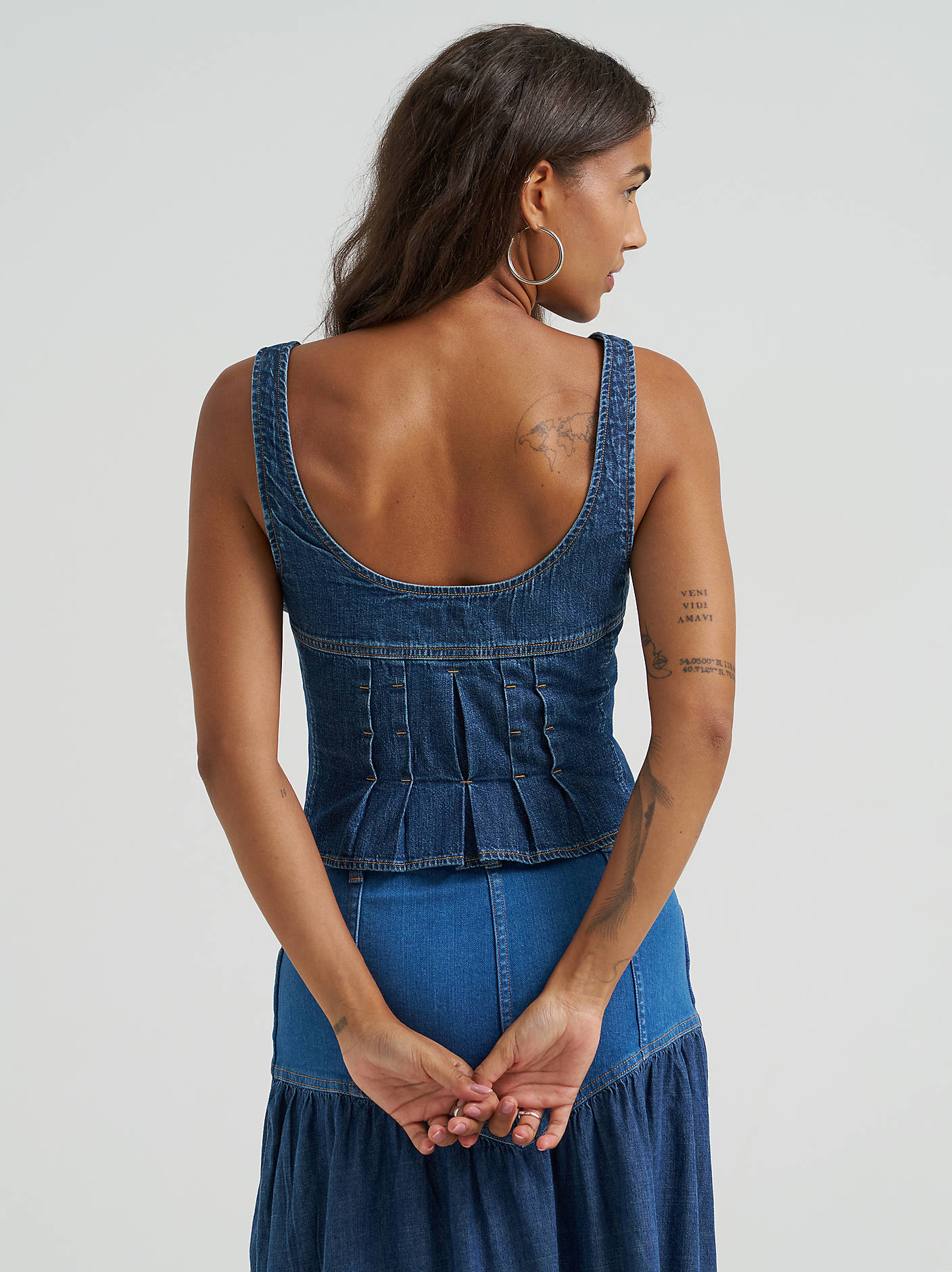 Wrangler Pintuck Corset Snap Up - Image 3